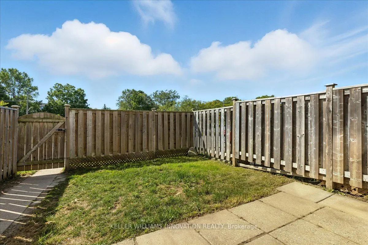 11 Grand River Boulevard, #29