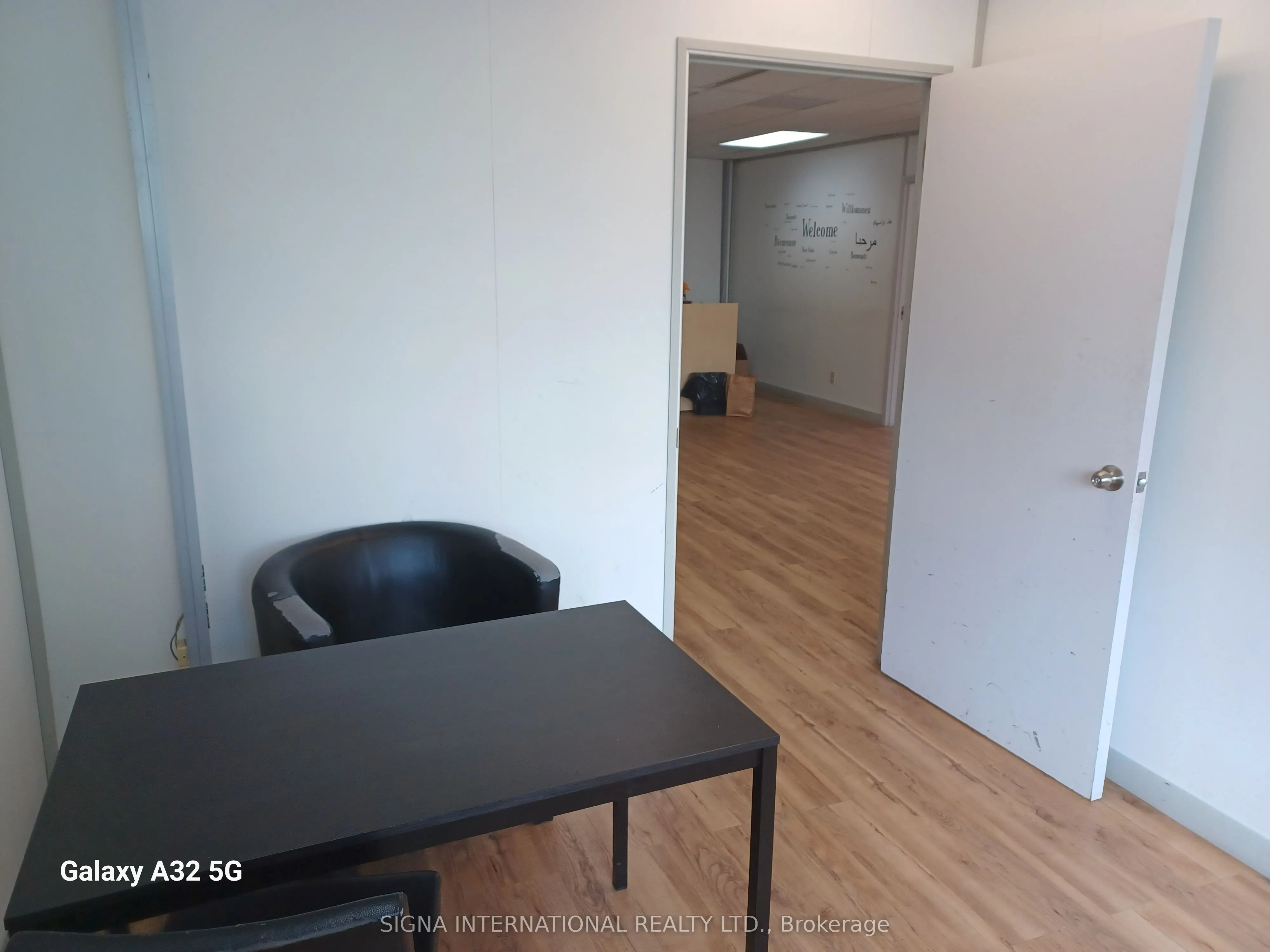 1066 Somerset Street W, #206