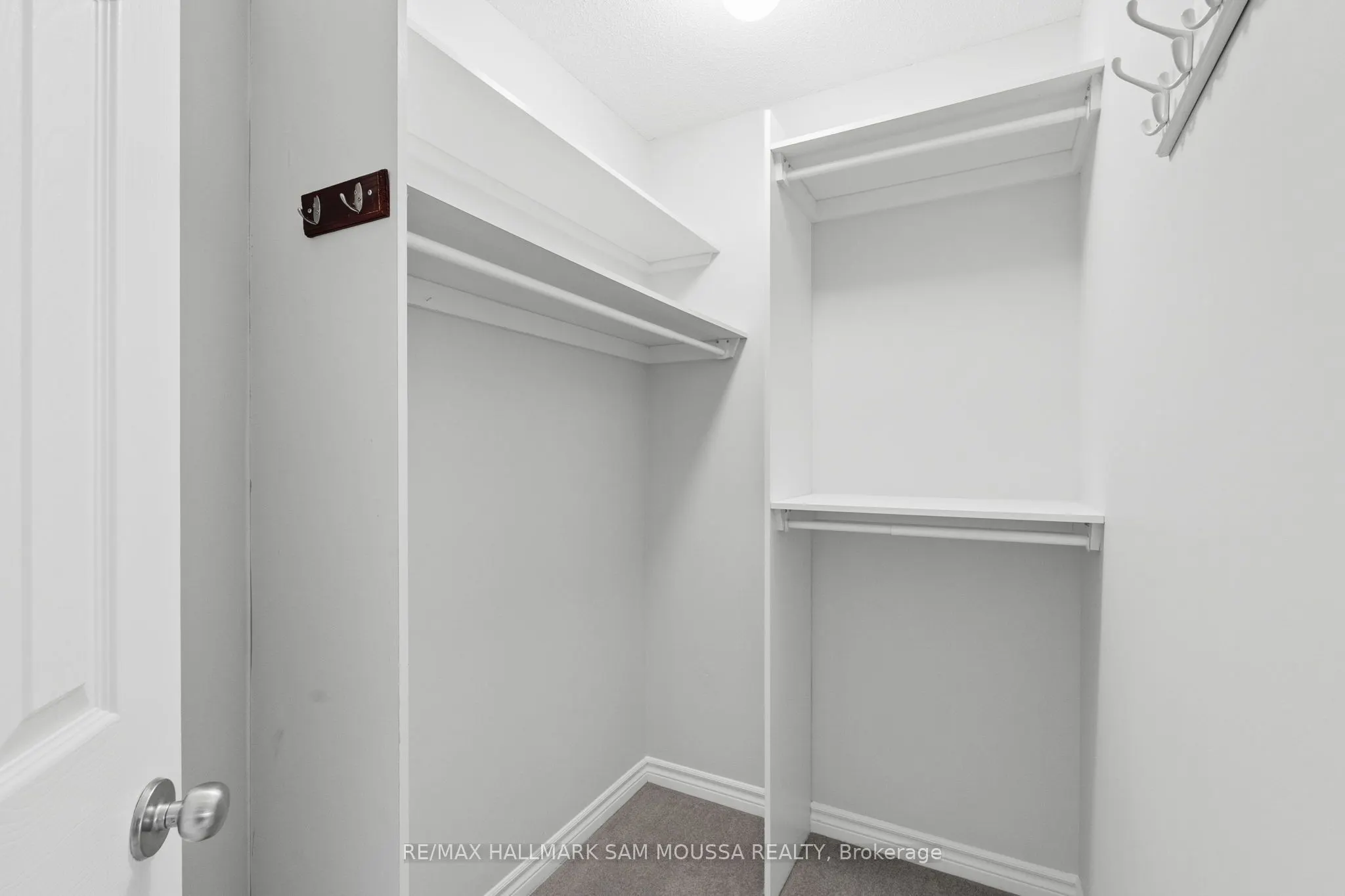 172 Granite Court