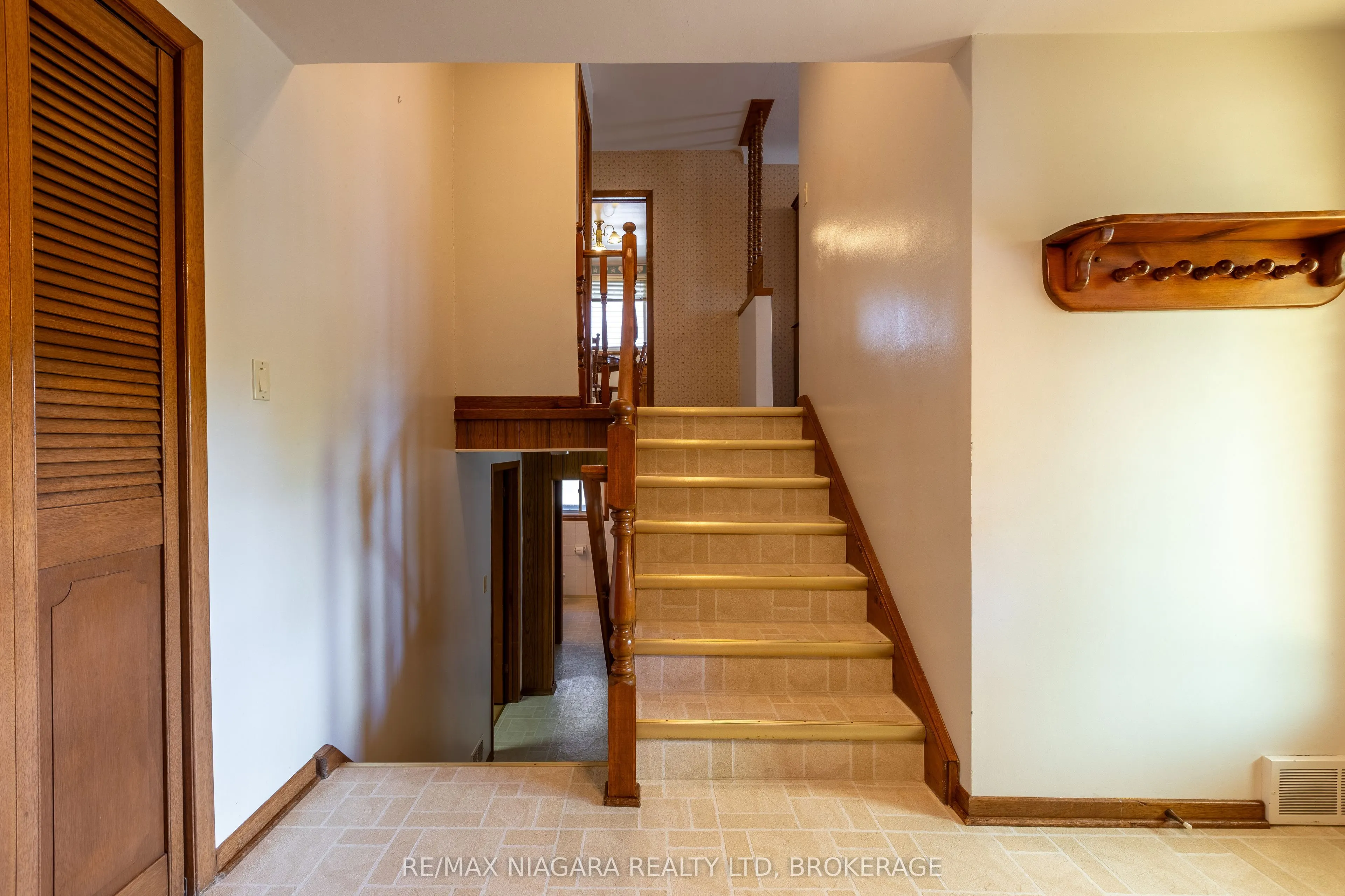82 Westwood Crescent