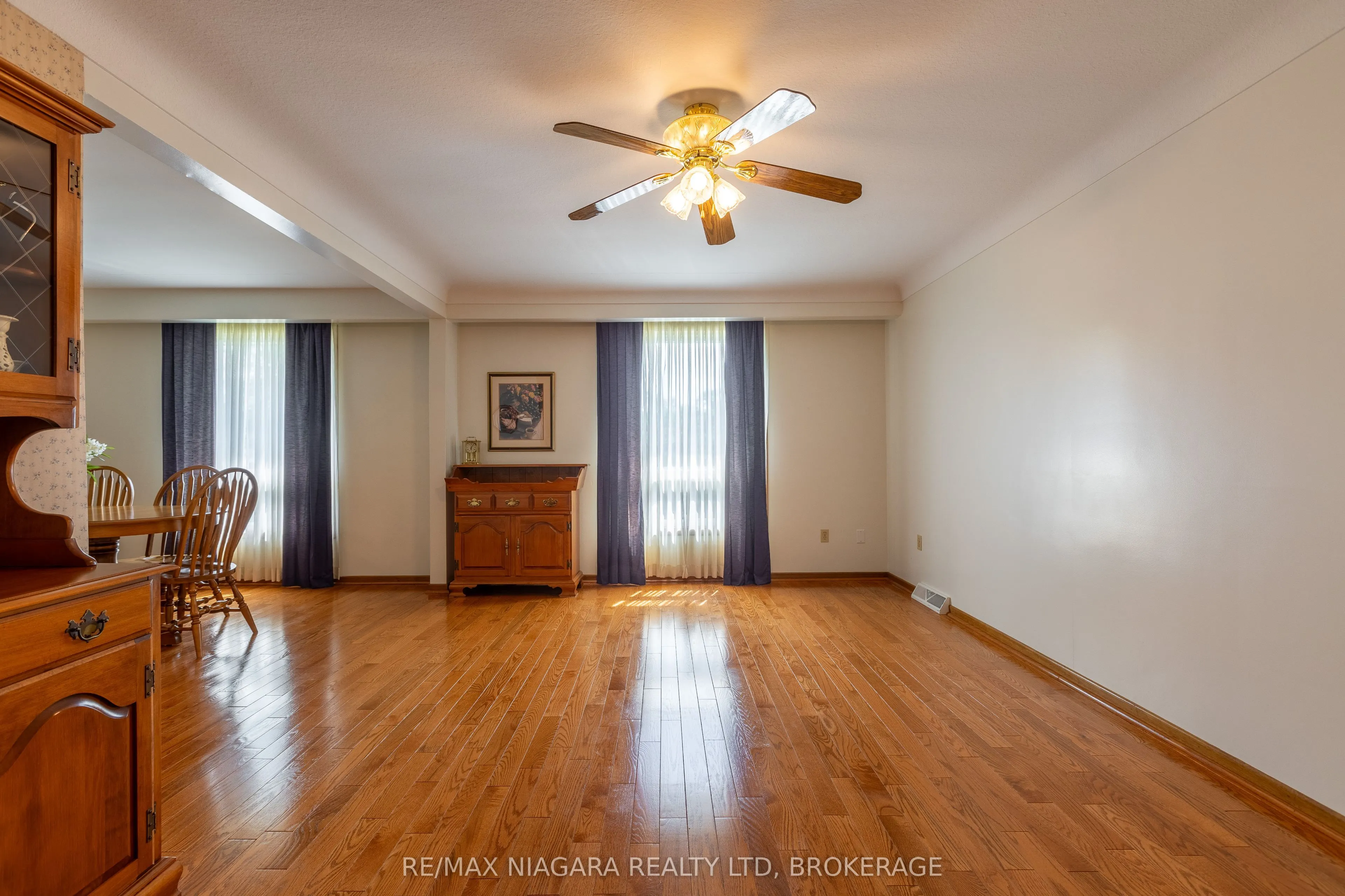 82 Westwood Crescent