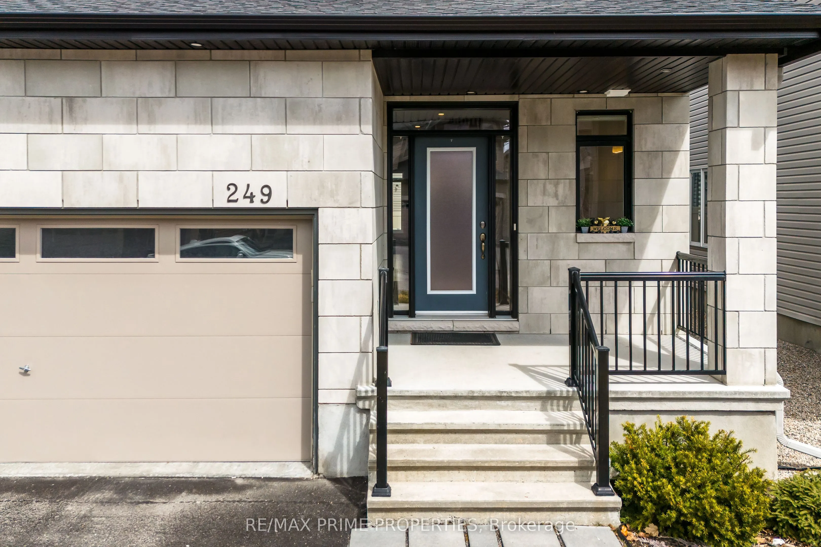 249 Fountainhead Drive