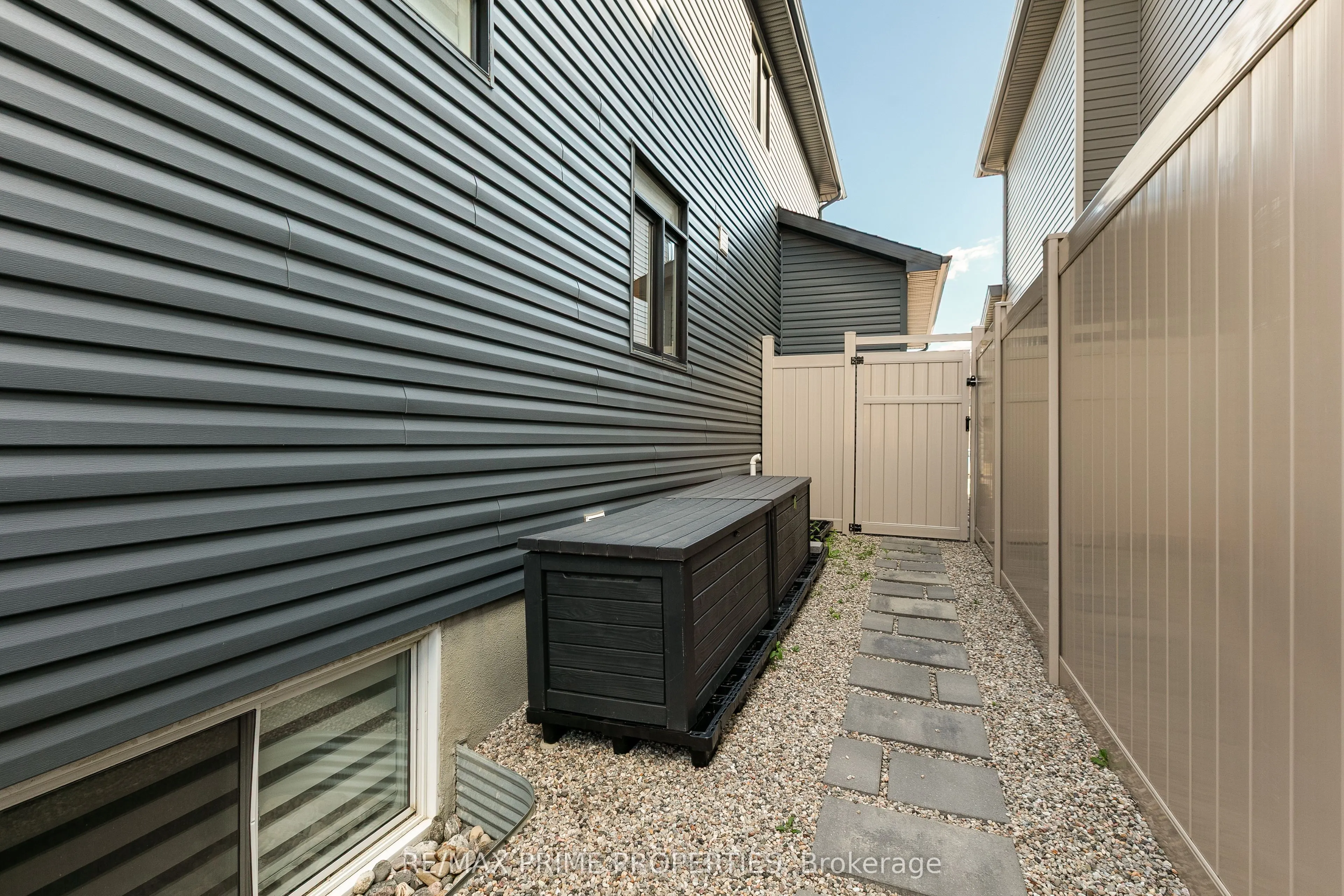 249 Fountainhead Drive