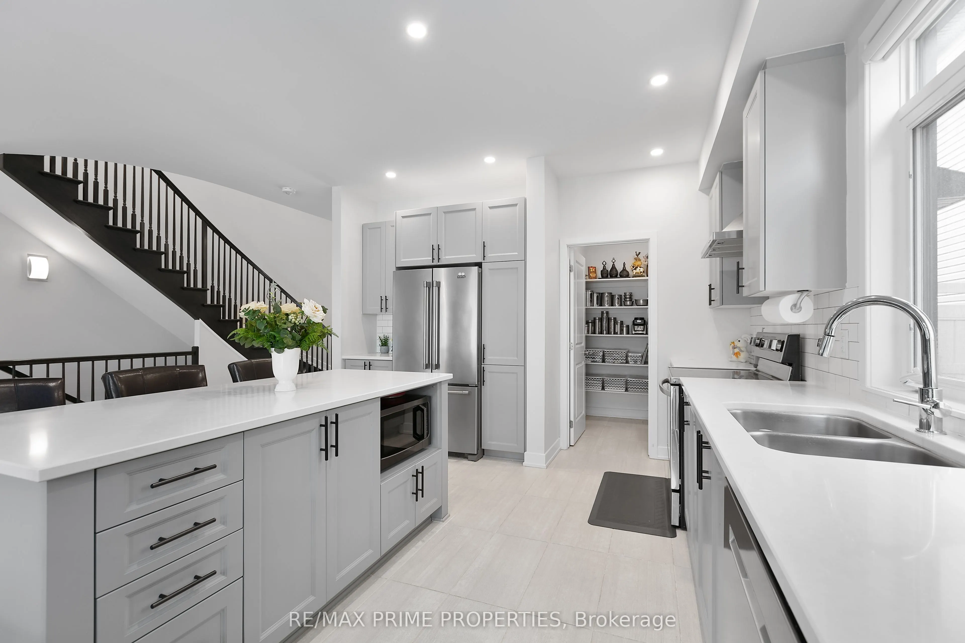 249 Fountainhead Drive