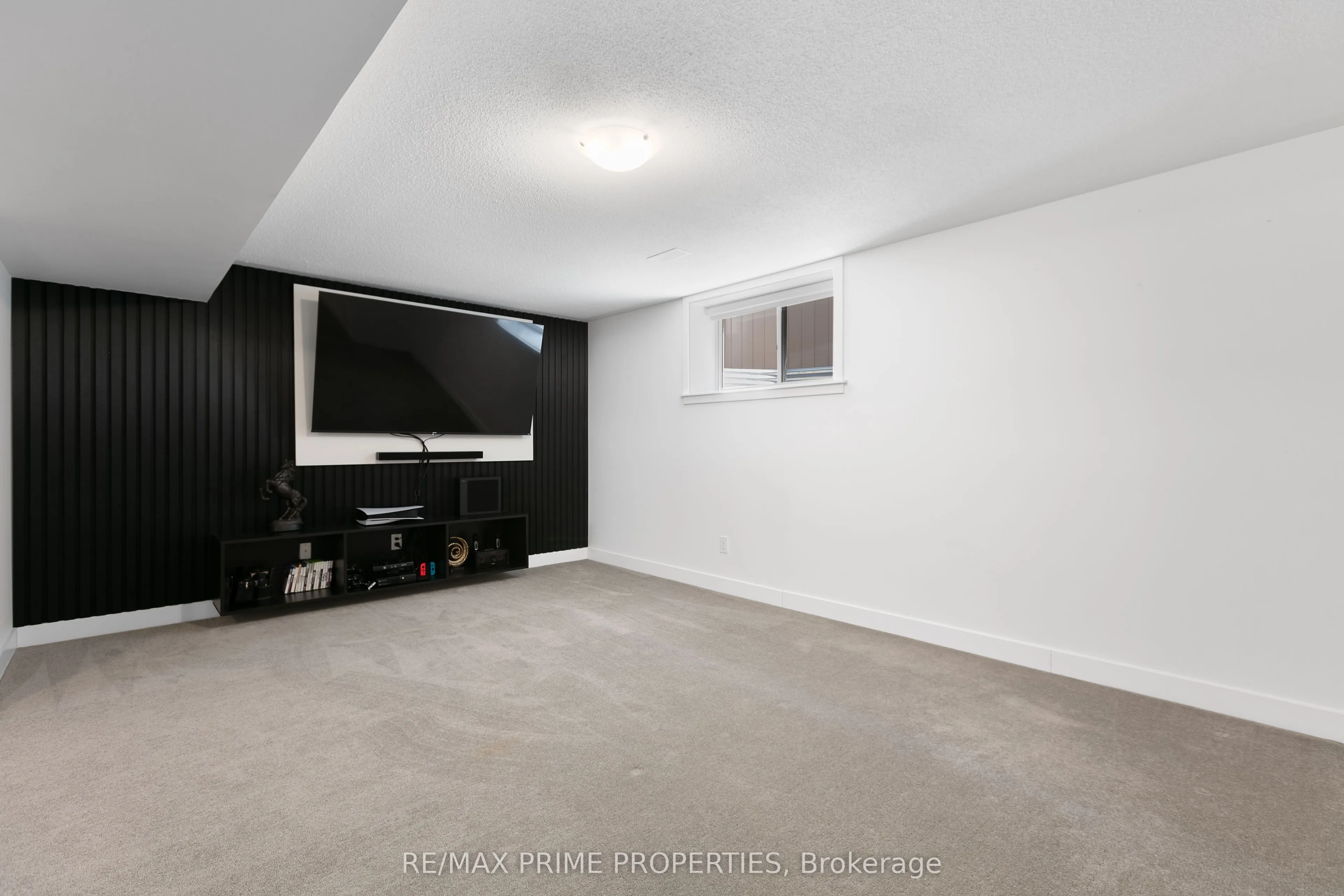 249 Fountainhead Drive