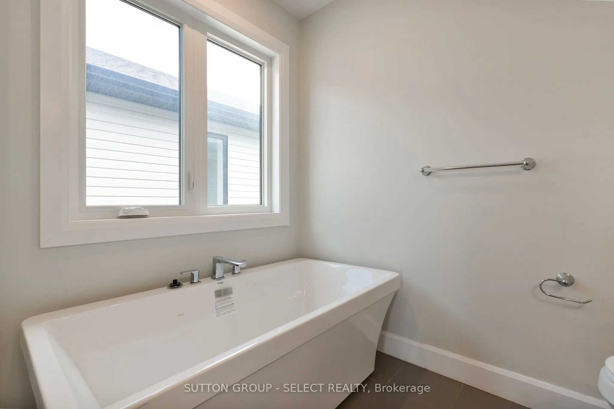 1065 Karenana Upper Road