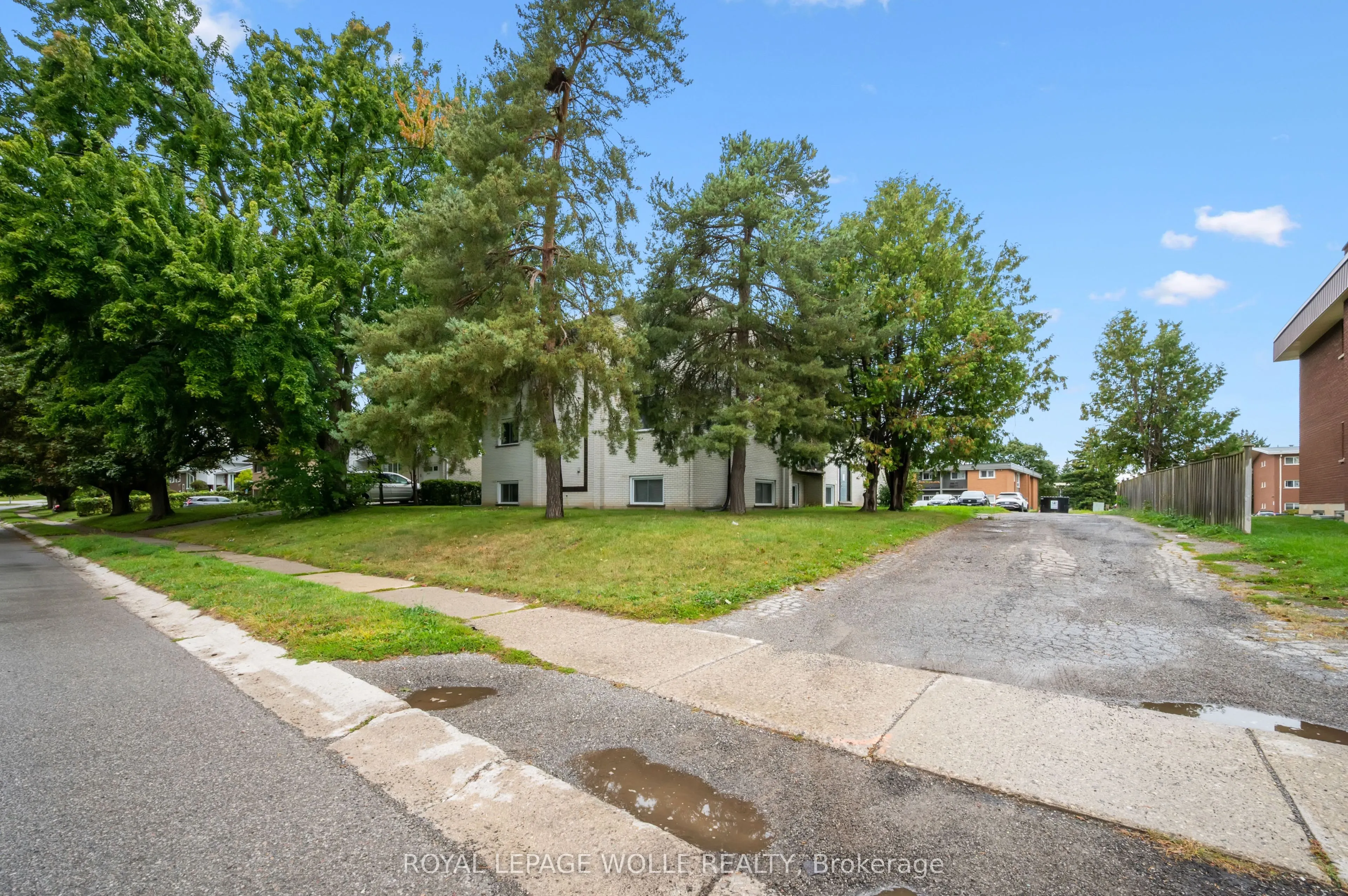 705 Glen Forrest Boulevard, #8