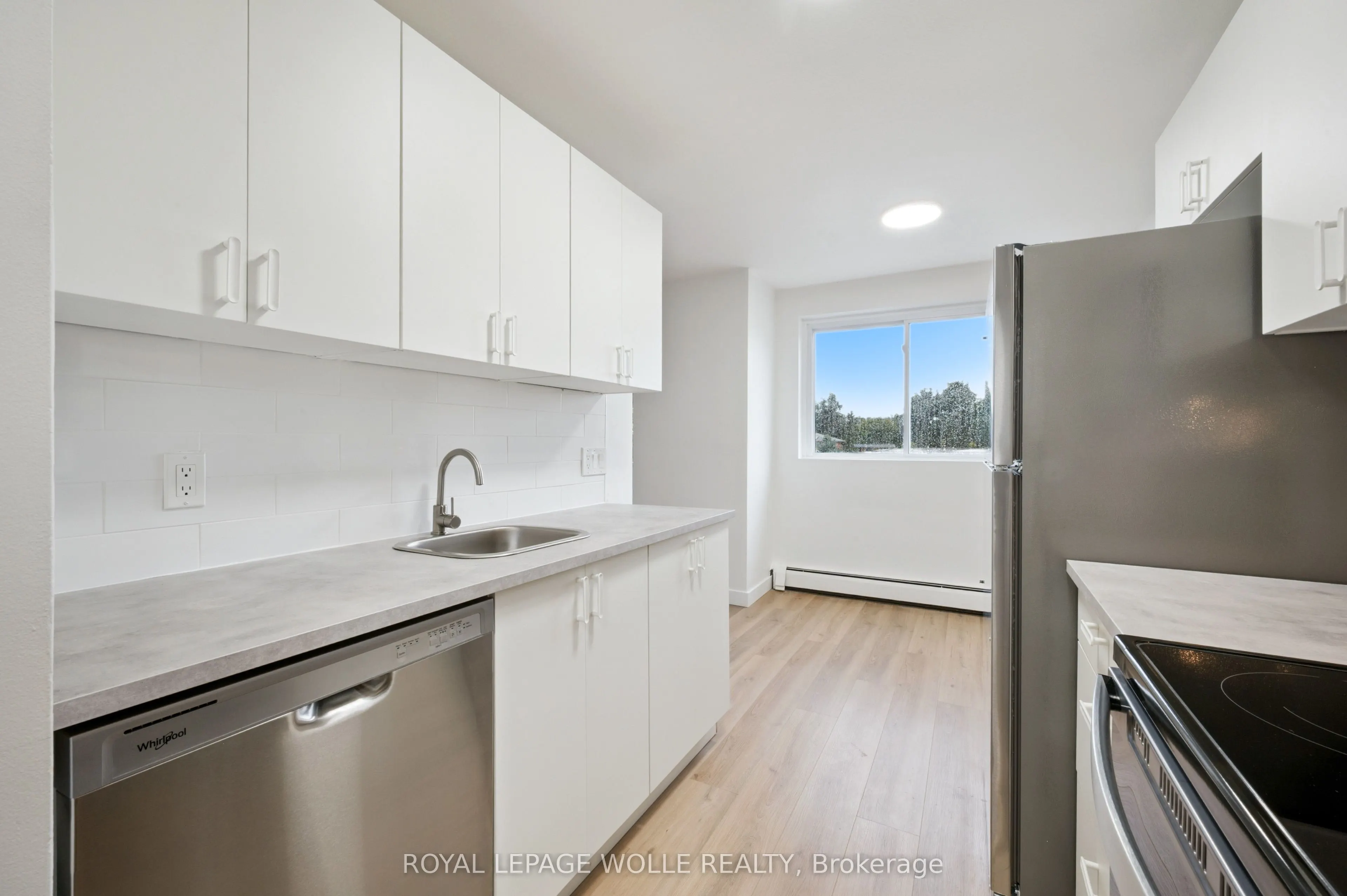 705 Glen Forrest Boulevard, #8