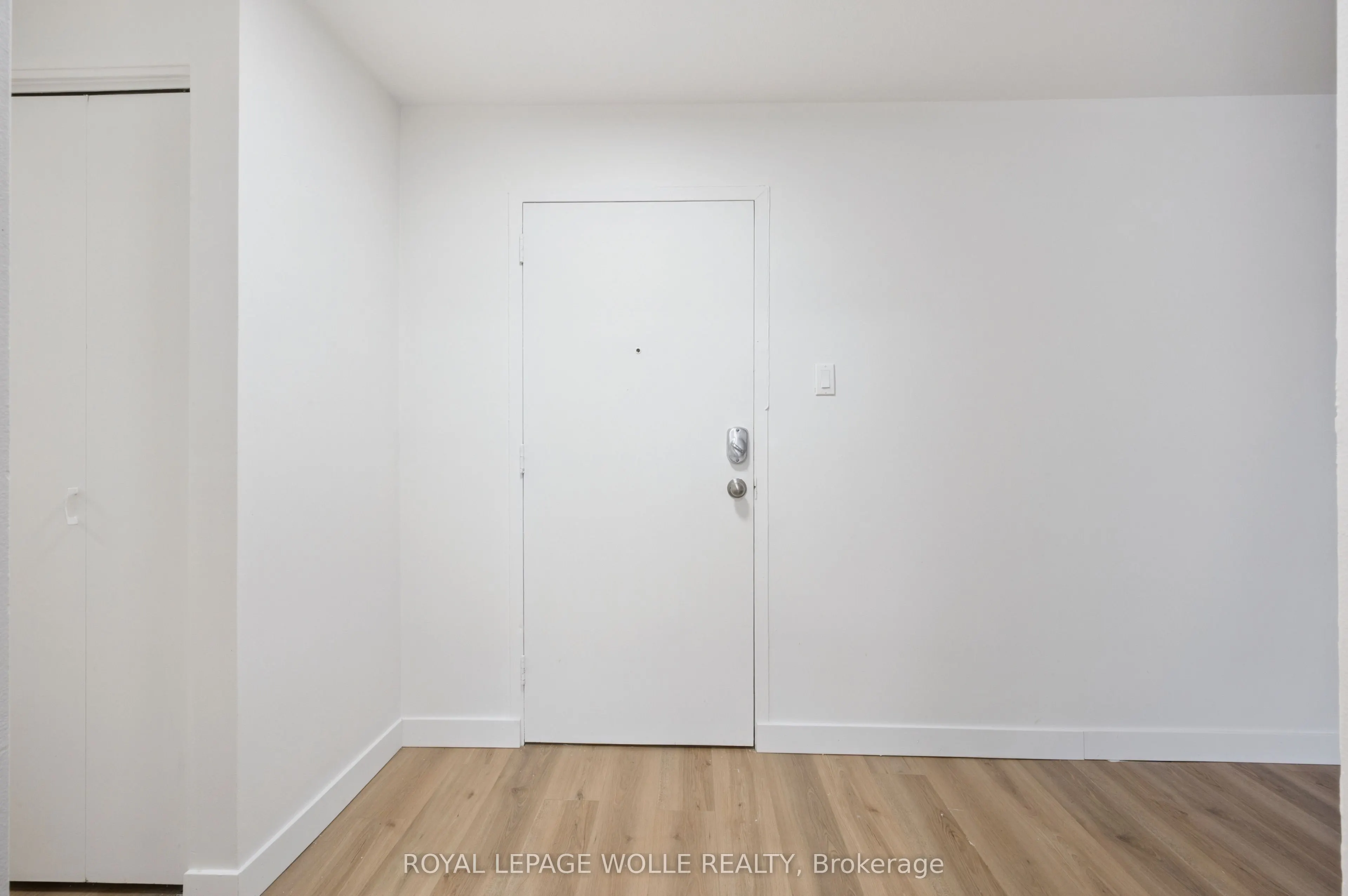 705 Glen Forrest Boulevard, #8