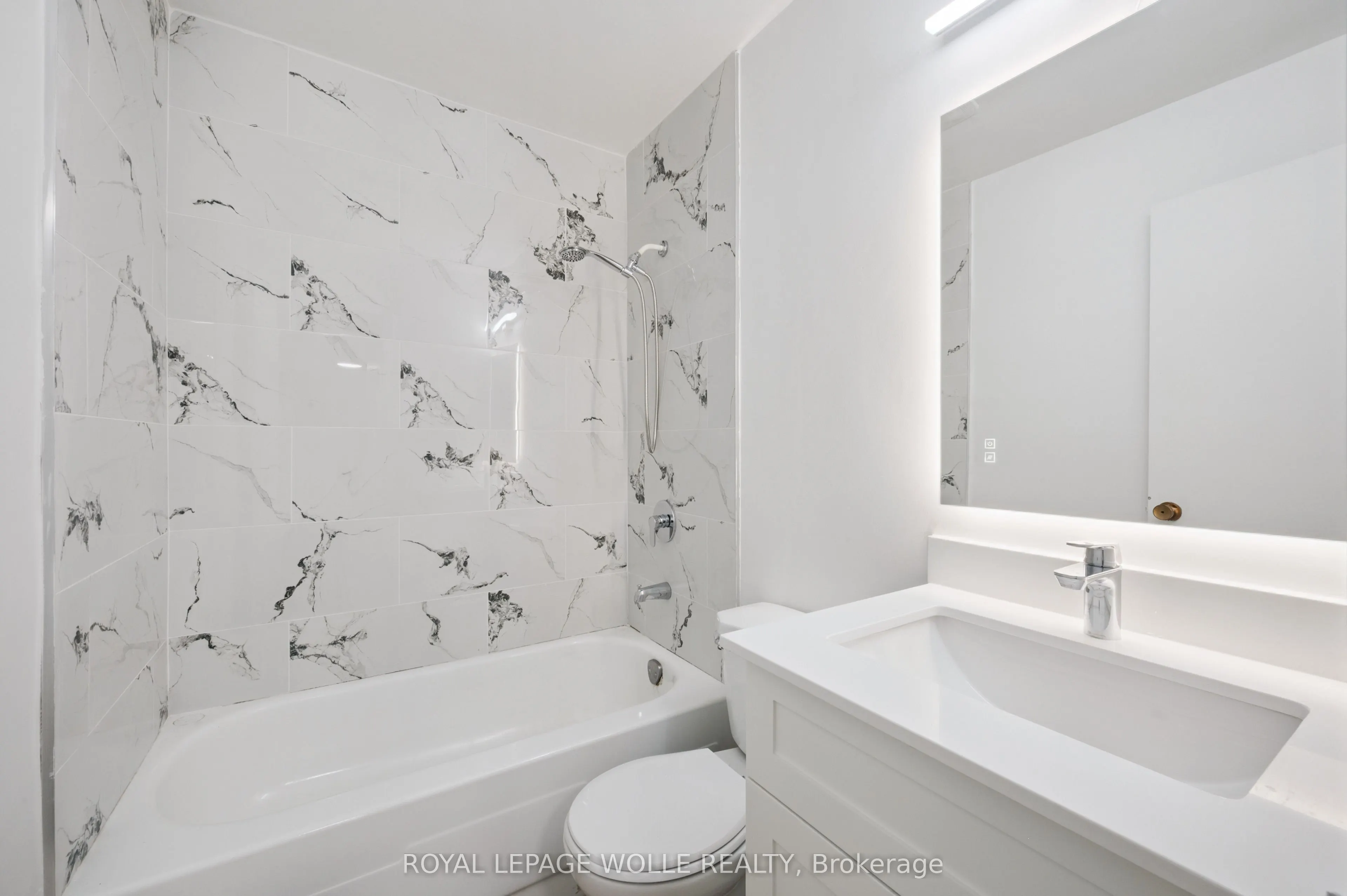 705 Glen Forrest Boulevard, #8