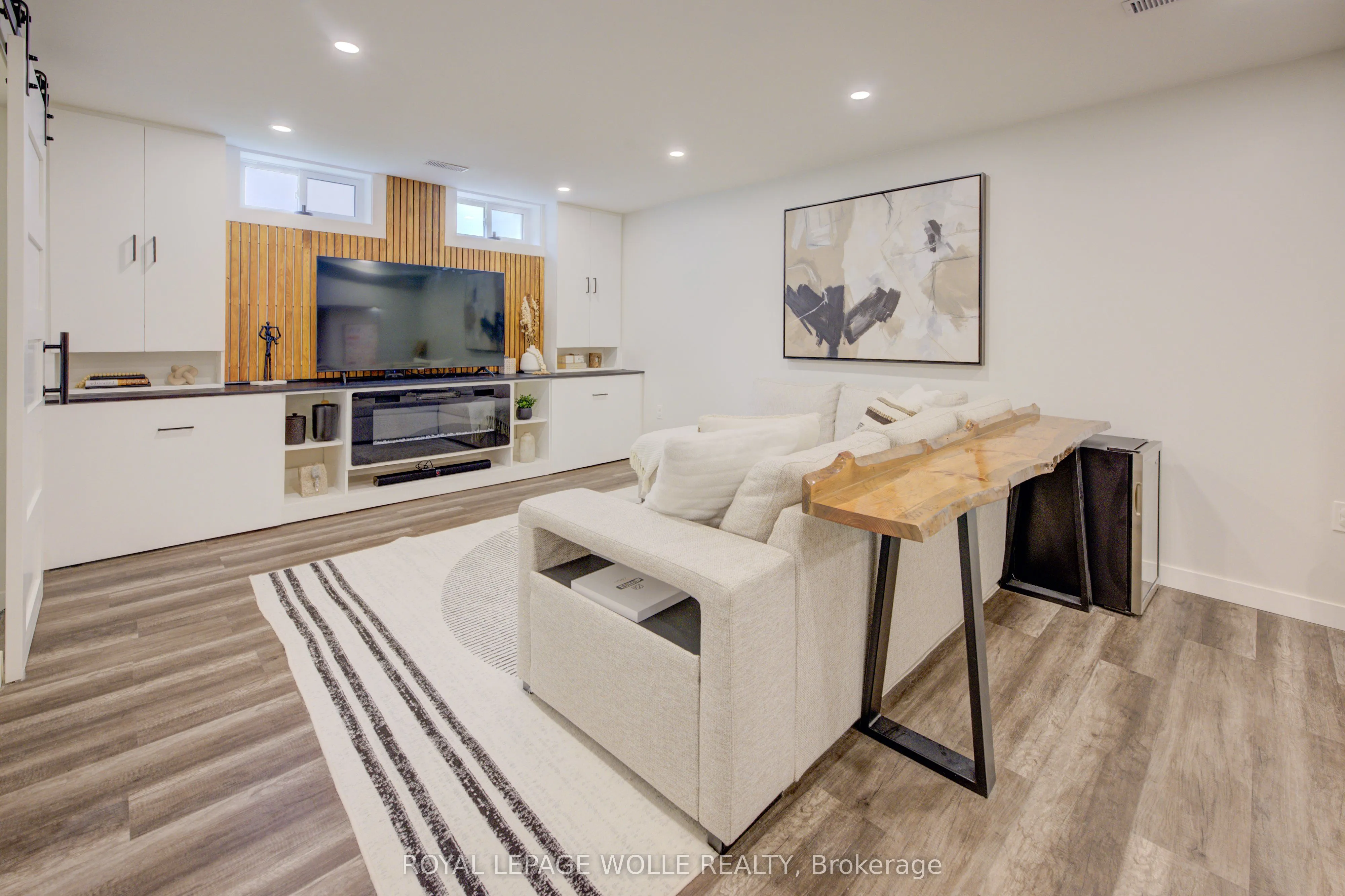 311 Sandowne Drive