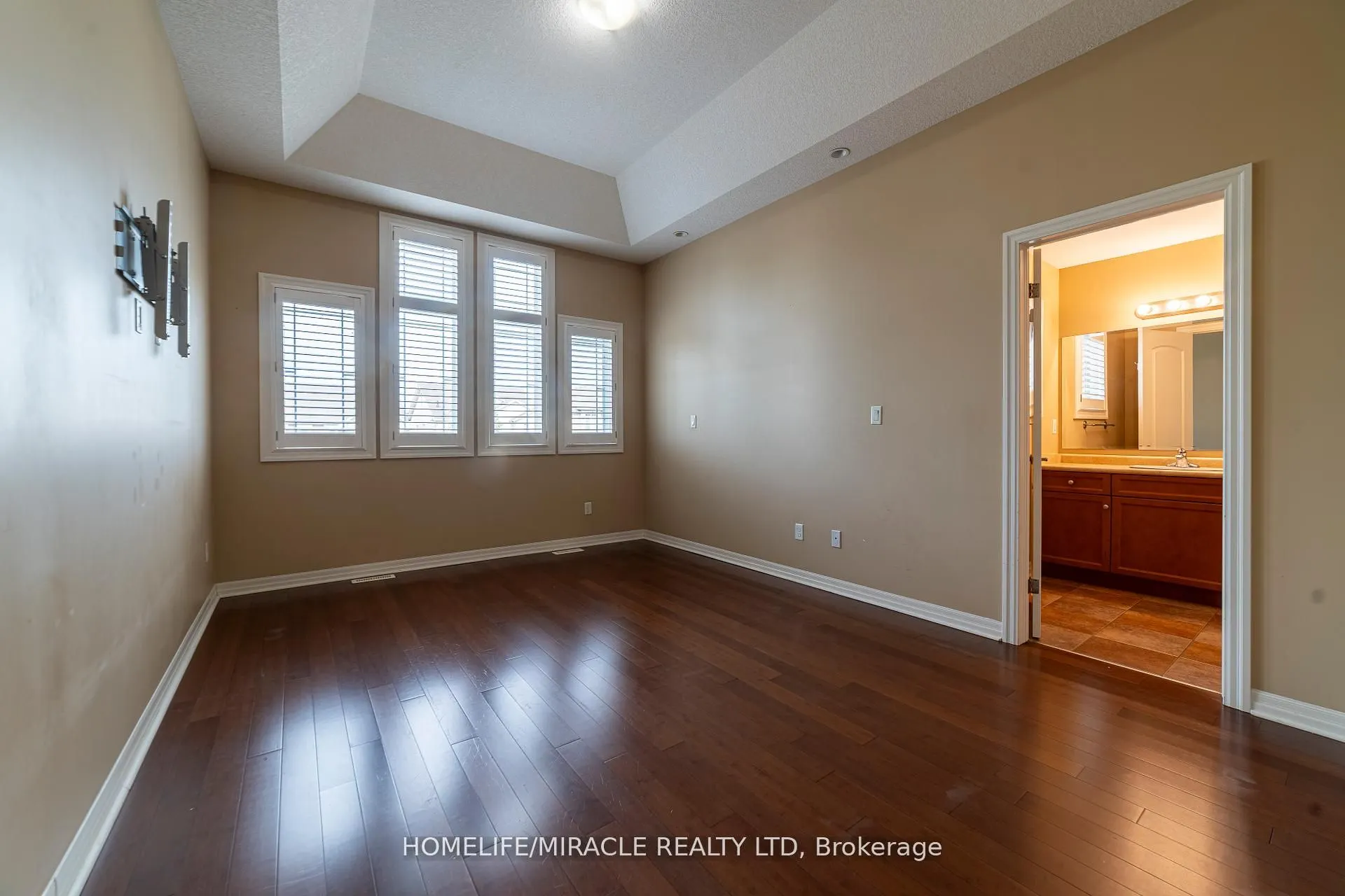 3208 Bayham Lane
