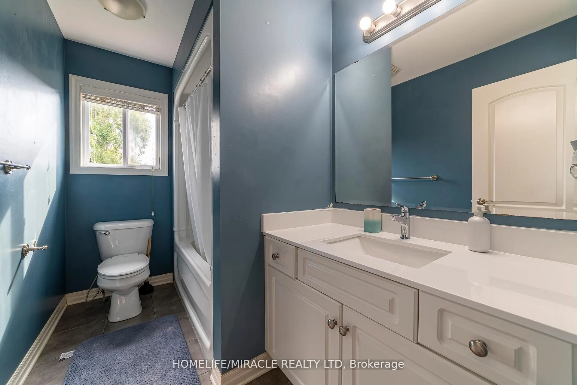 3208 Bayham Lane