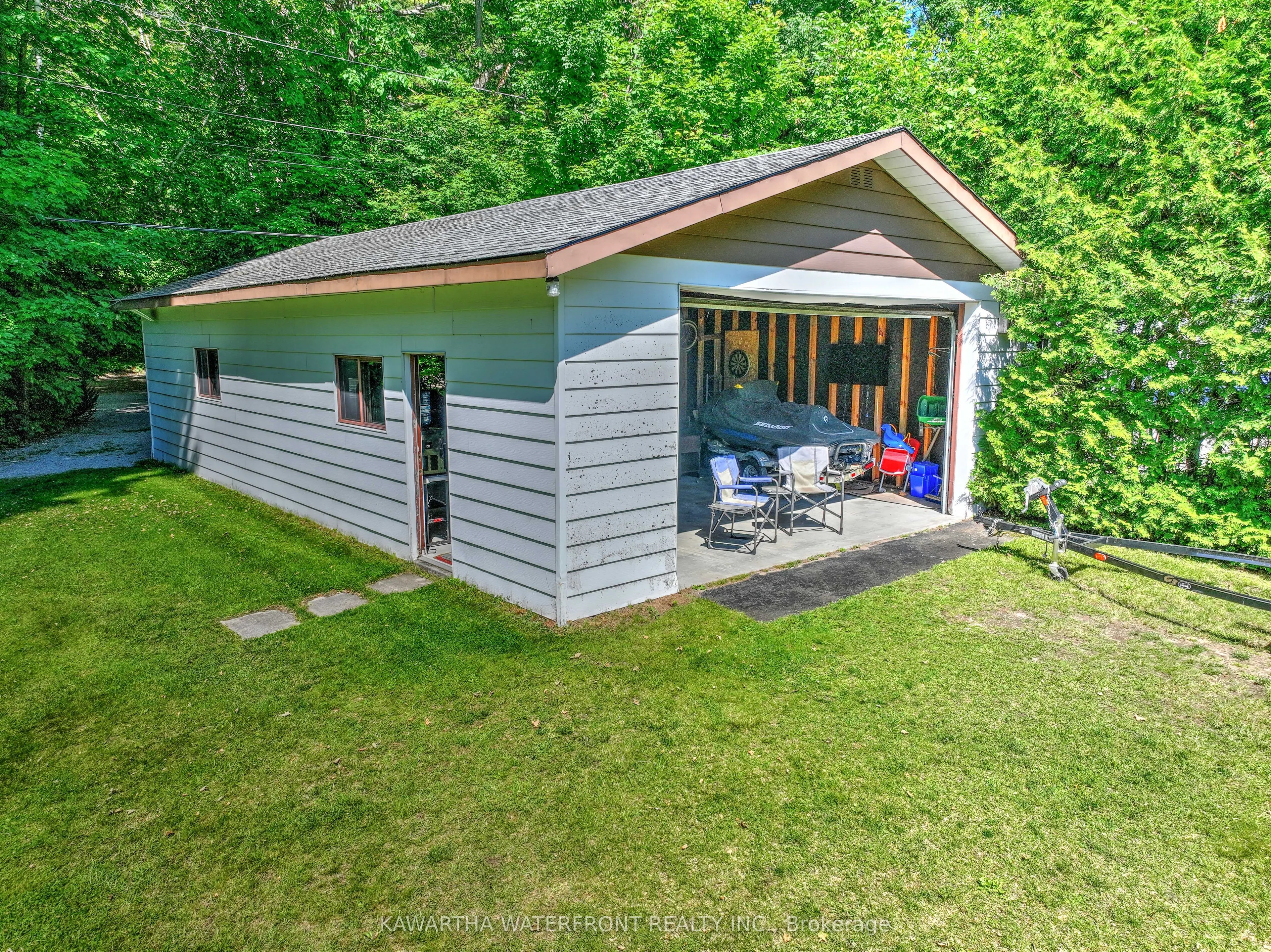 210 Wrenhaven Road