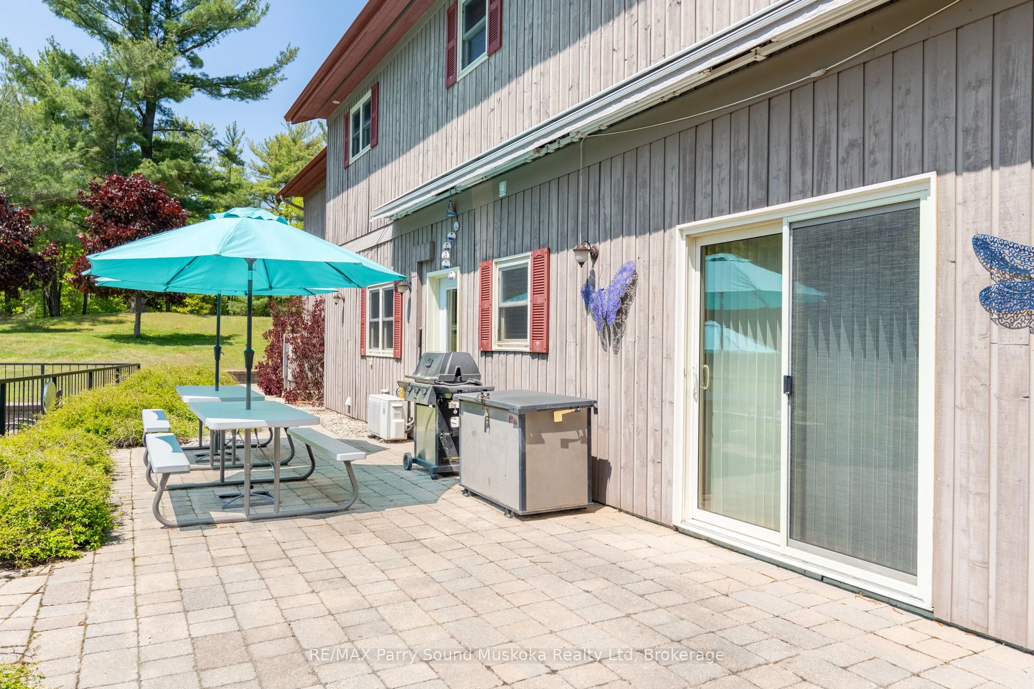 217 South Shore Road