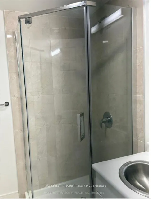 1 Wellington St. Street, #Unit 811