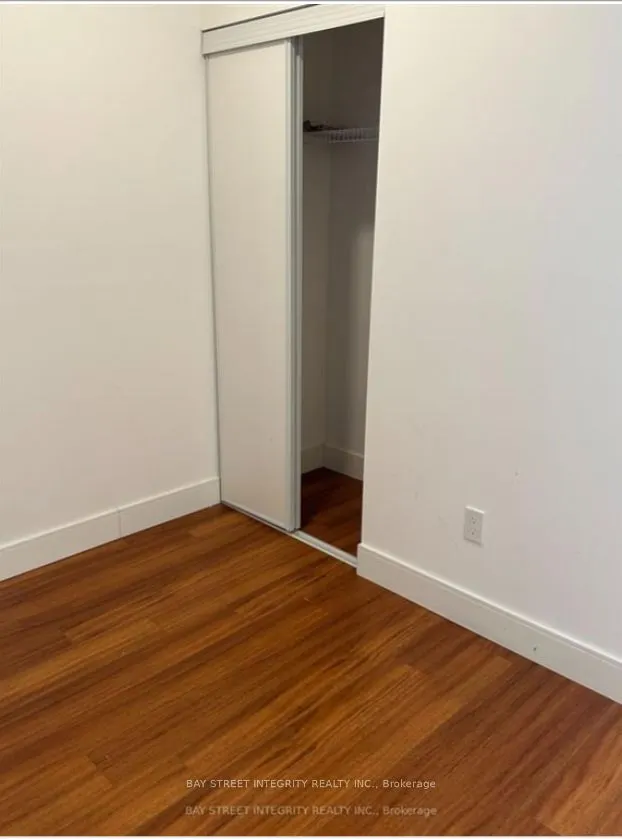1 Wellington St. Street, #Unit 811