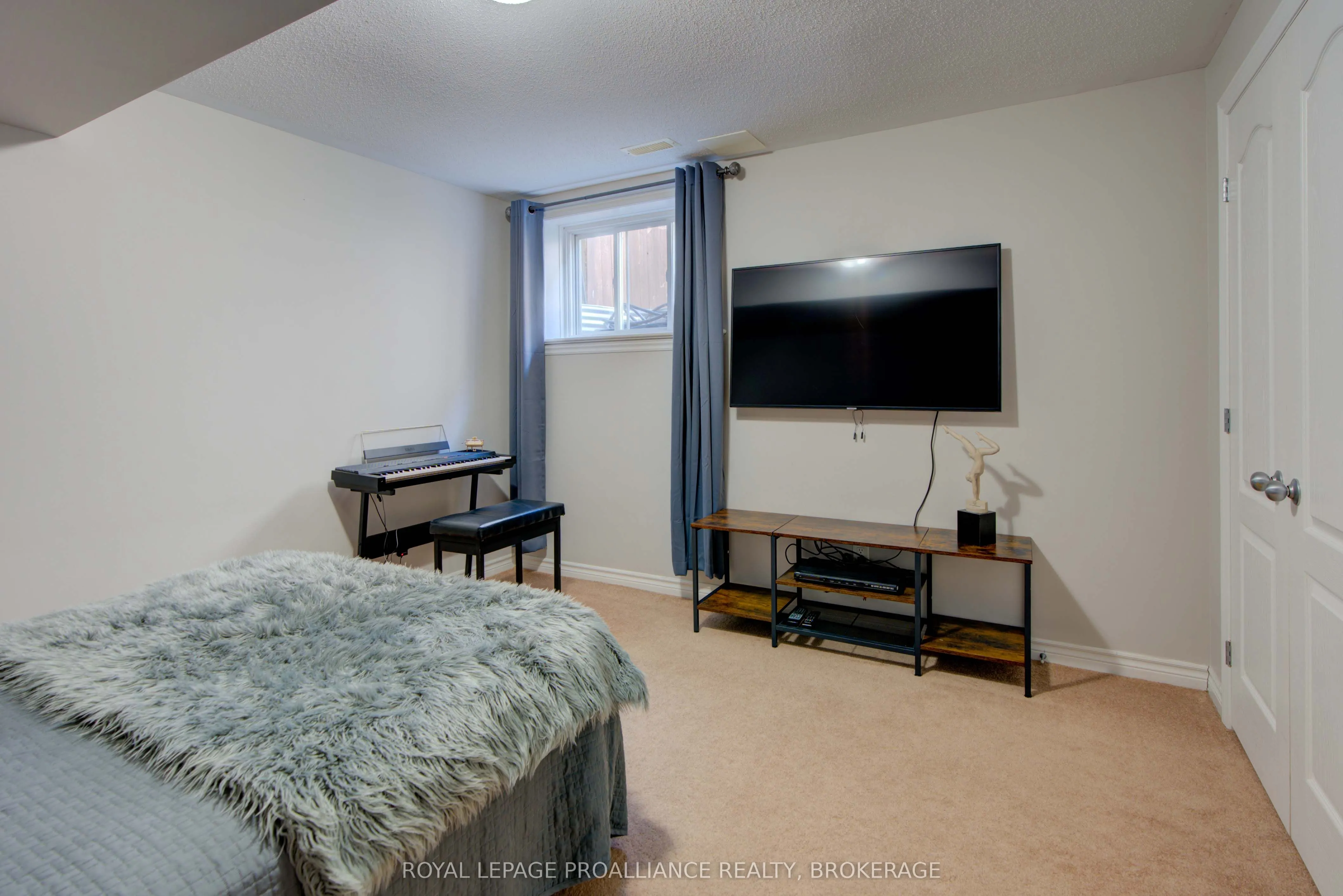 496 Cheryl Place