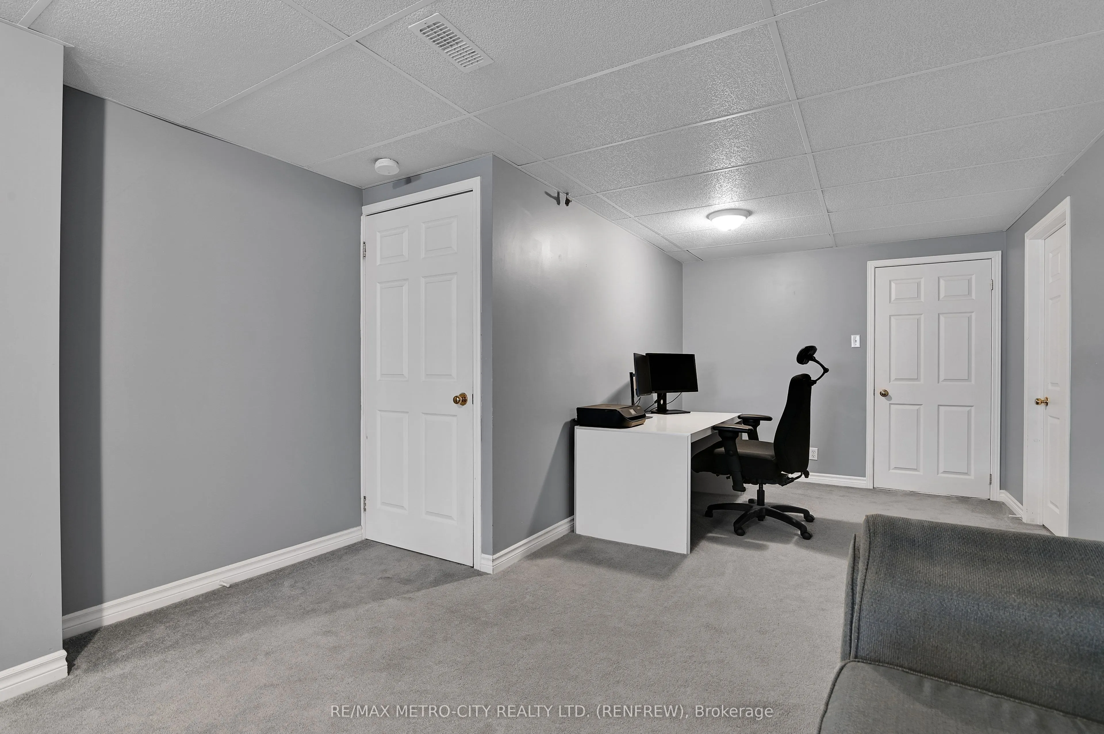 91 HARAMIS Drive