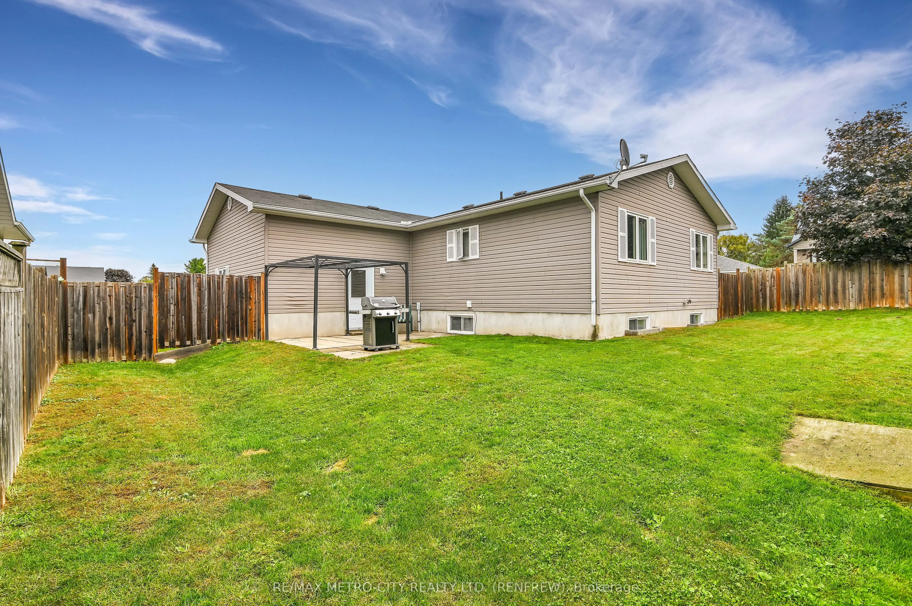 91 HARAMIS Drive