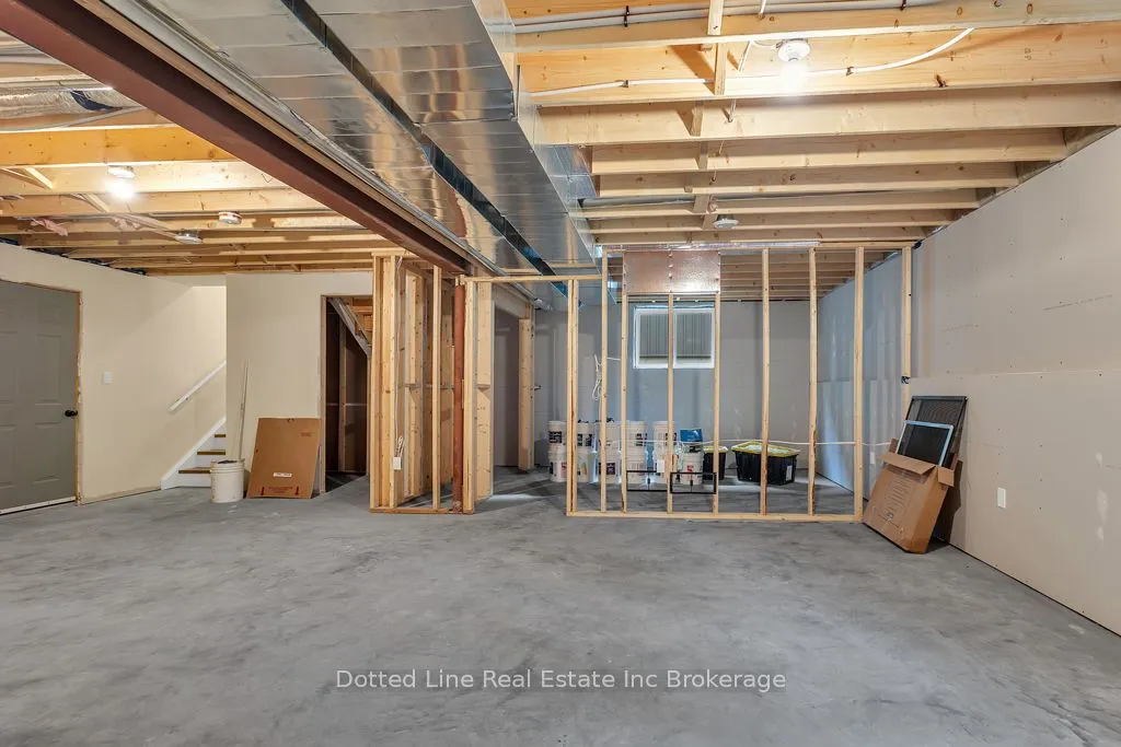 9 Delevan Crescent