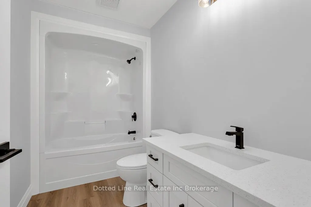 9 Delevan Crescent