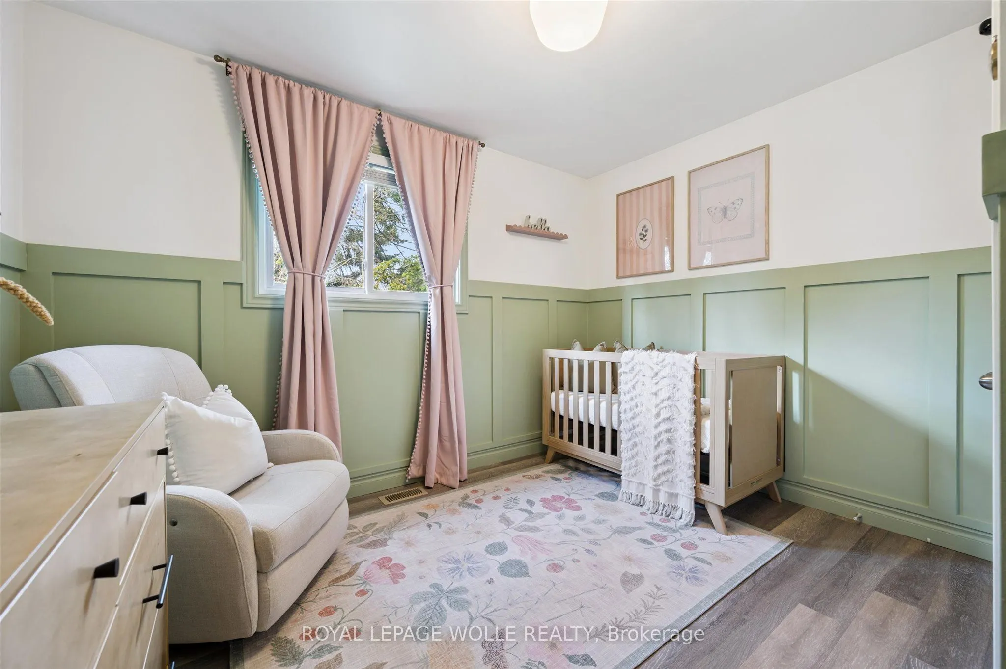 89 Mayfield Avenue