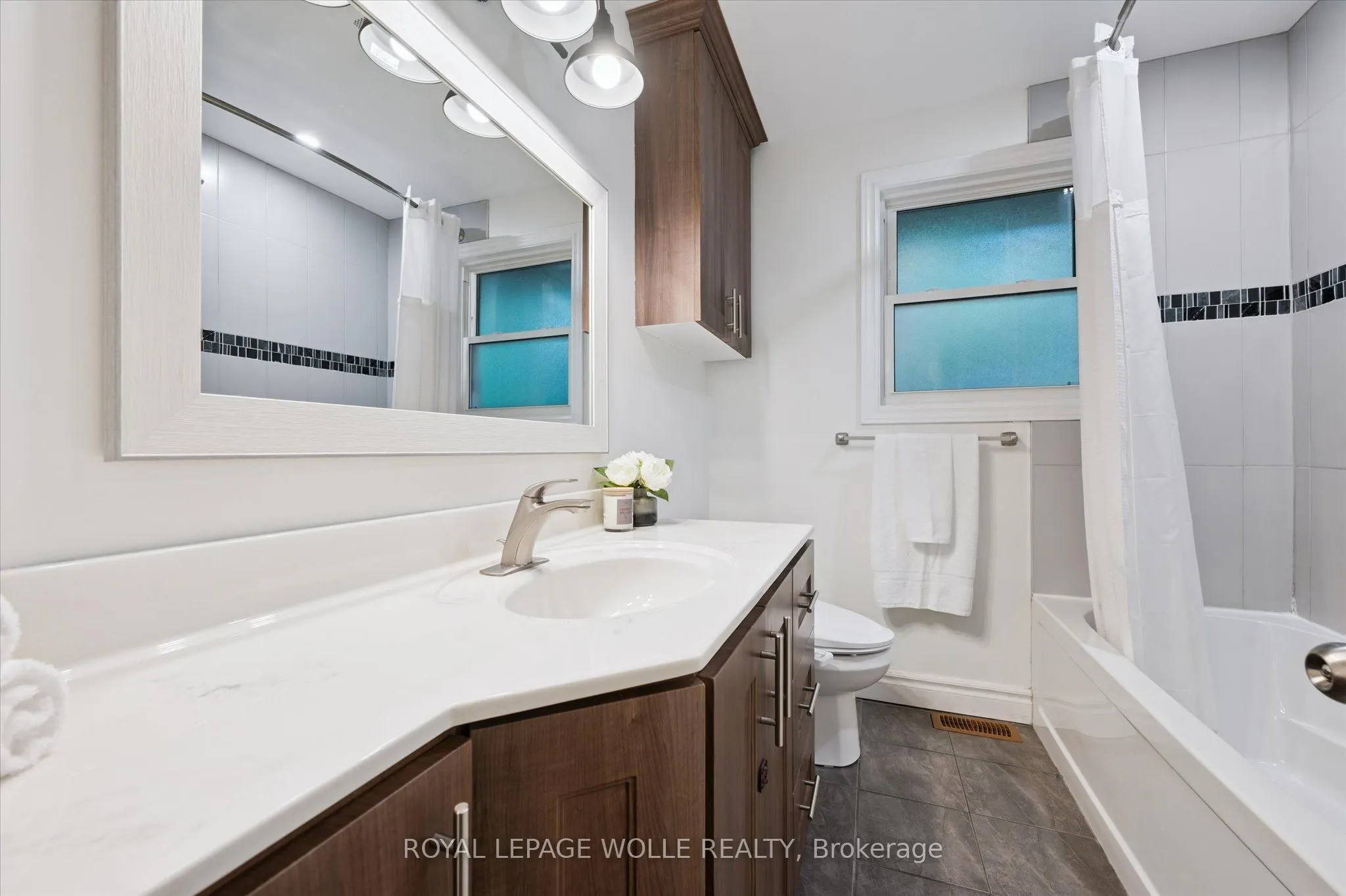 89 Mayfield Avenue