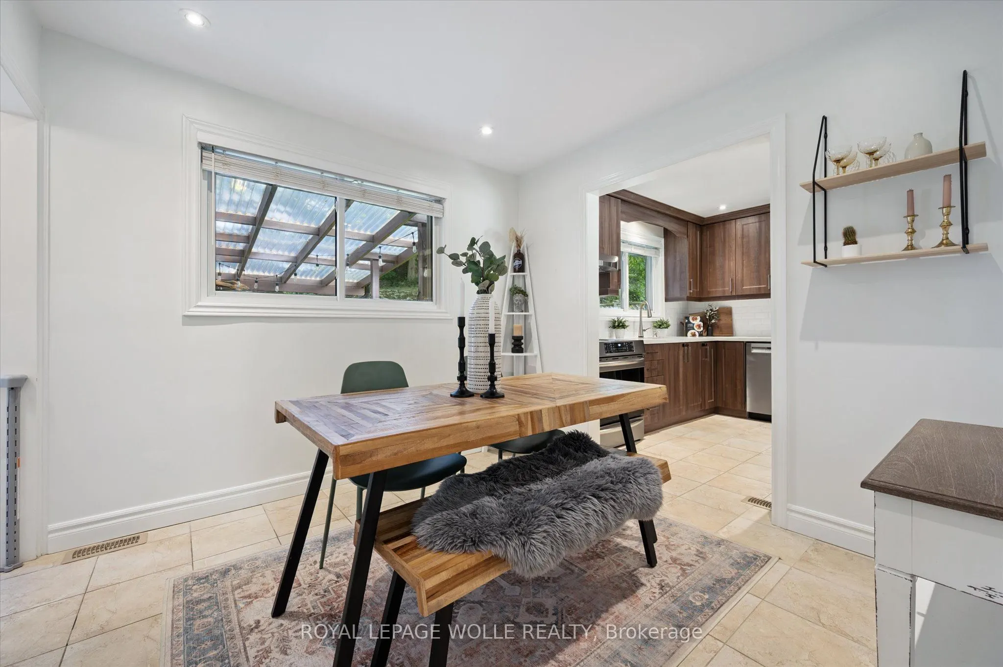 89 Mayfield Avenue