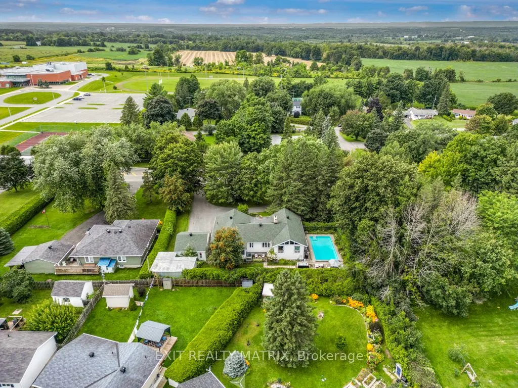 5765 HIGHWAY 34 Road