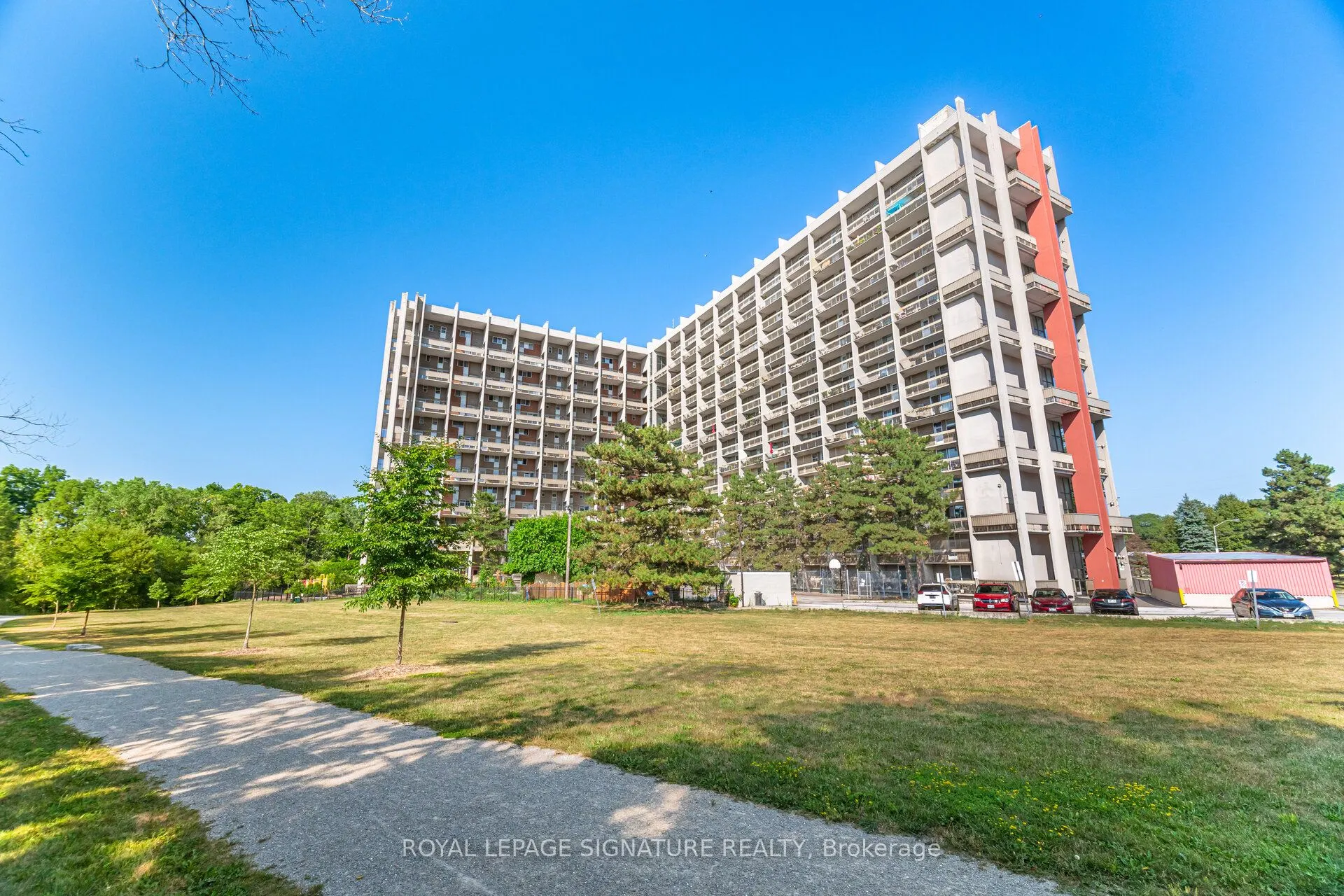 350 Quigley Road, #447