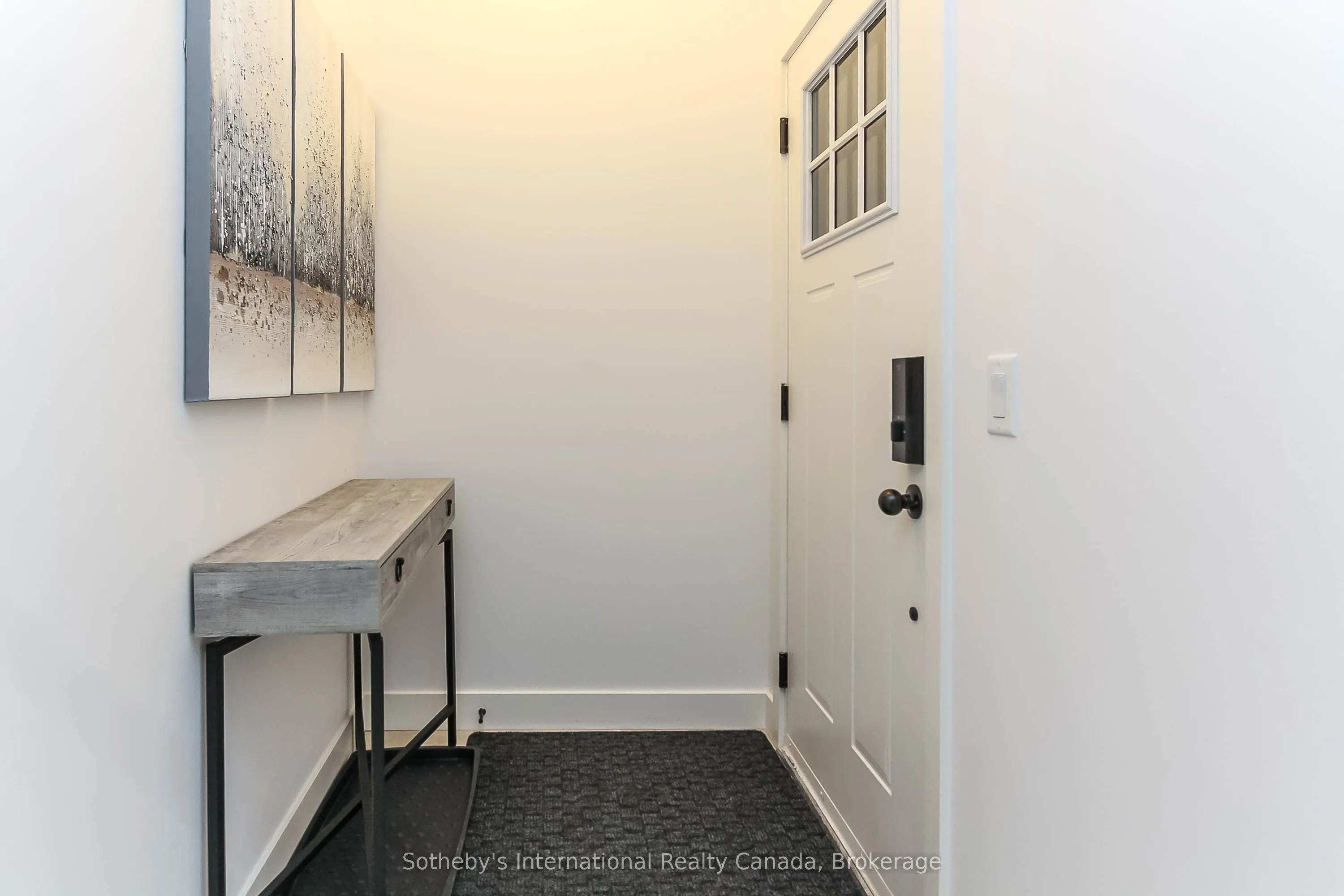 16 BECKWITH Lane, #402