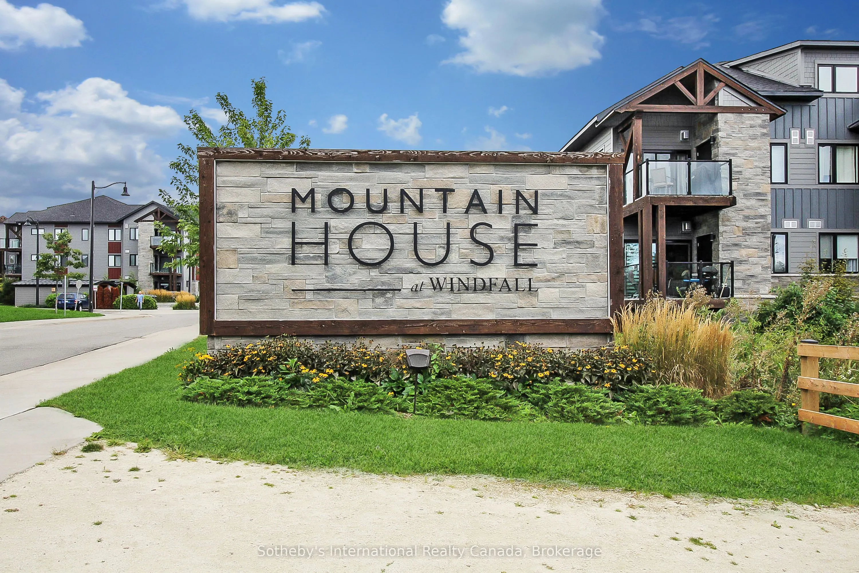 16 BECKWITH Lane, #402