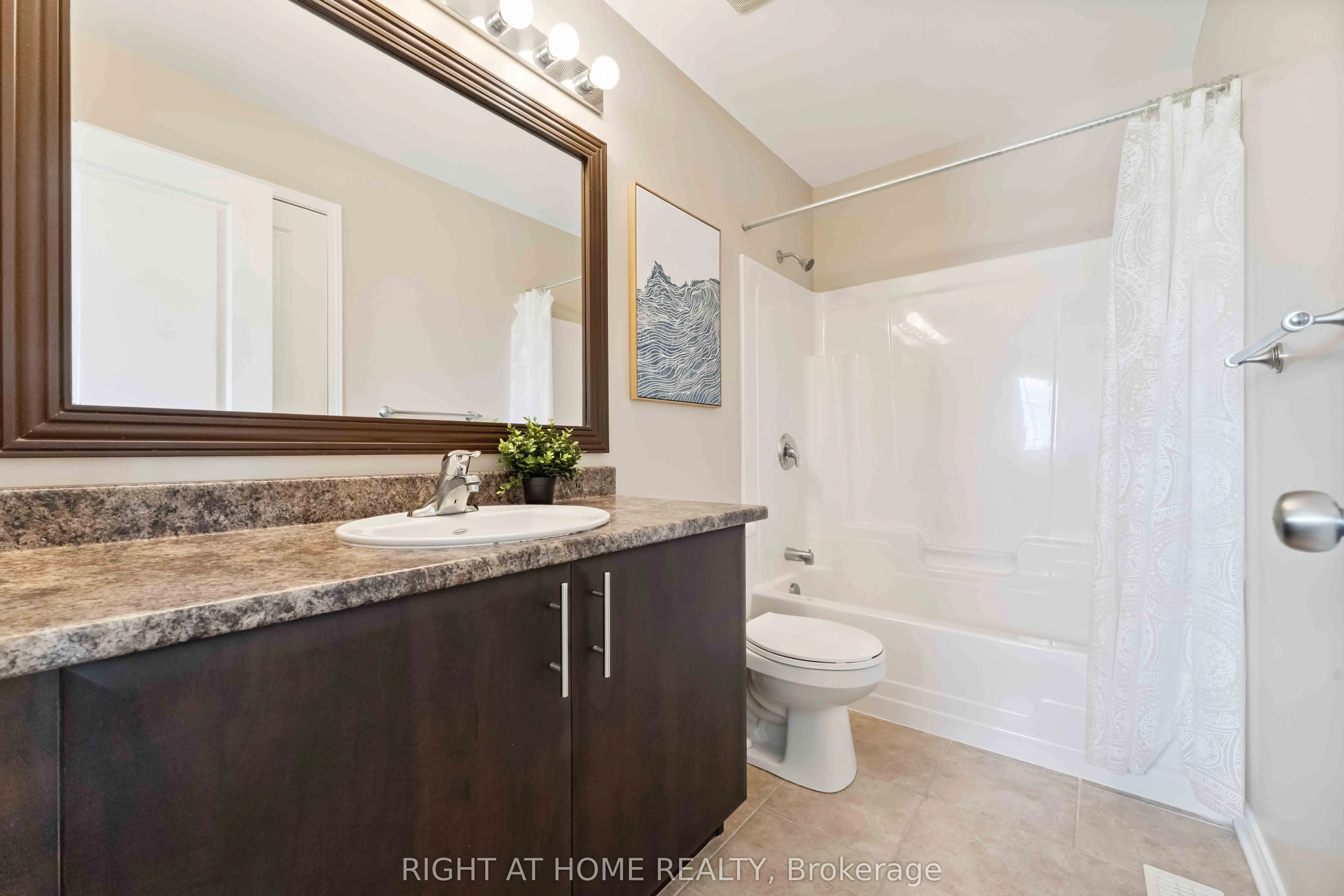 905 Caldermill Private