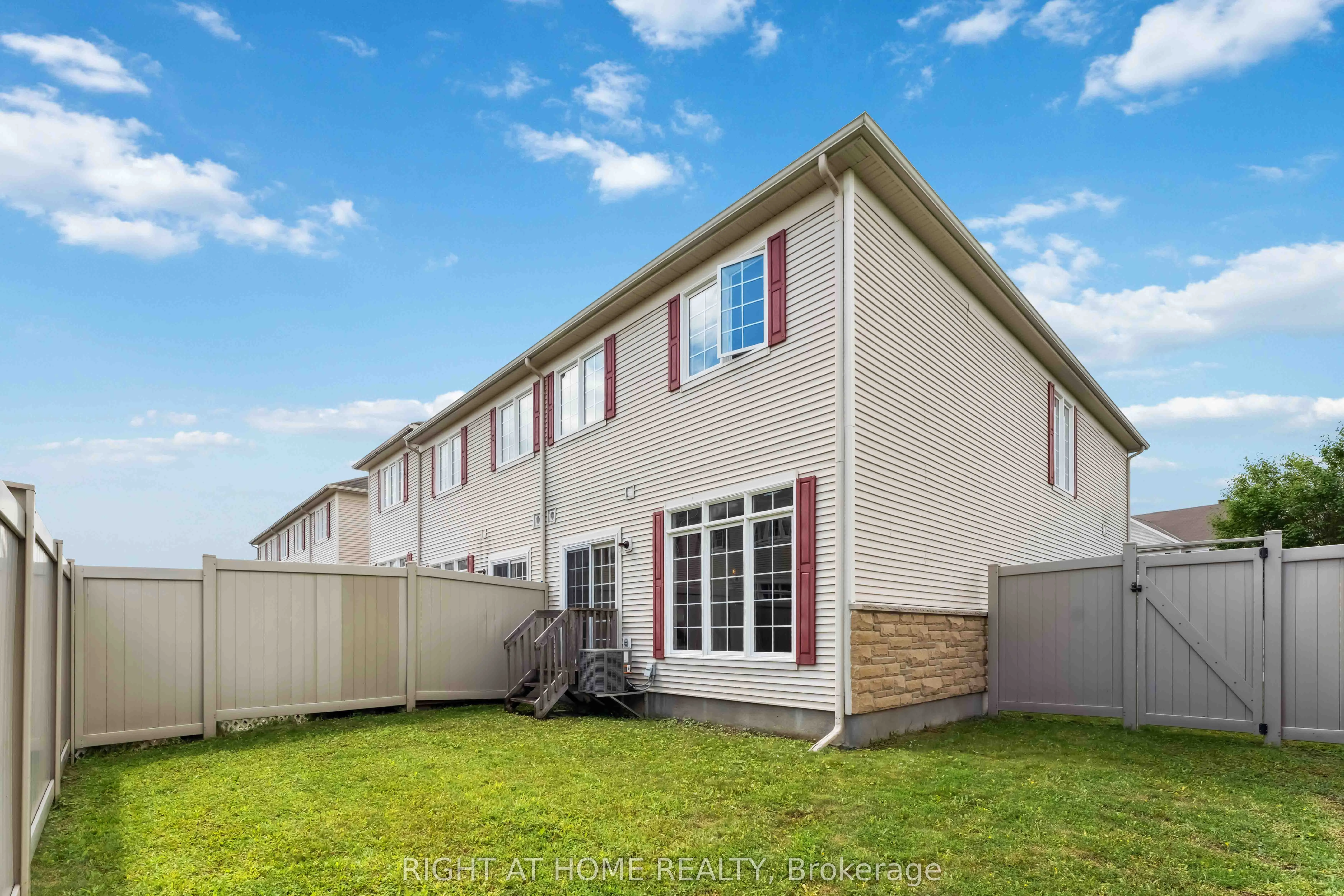 905 Caldermill Private