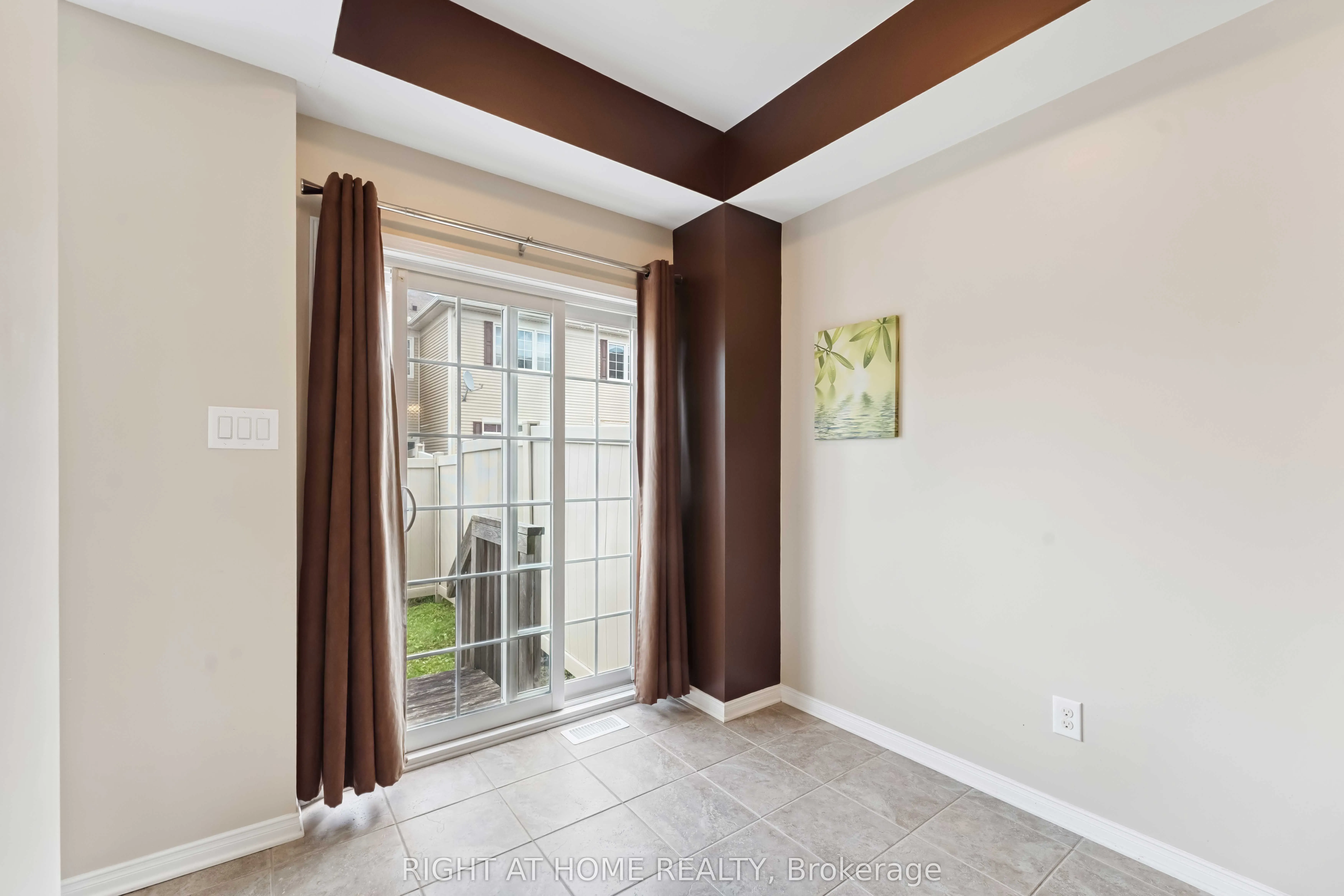 905 Caldermill Private
