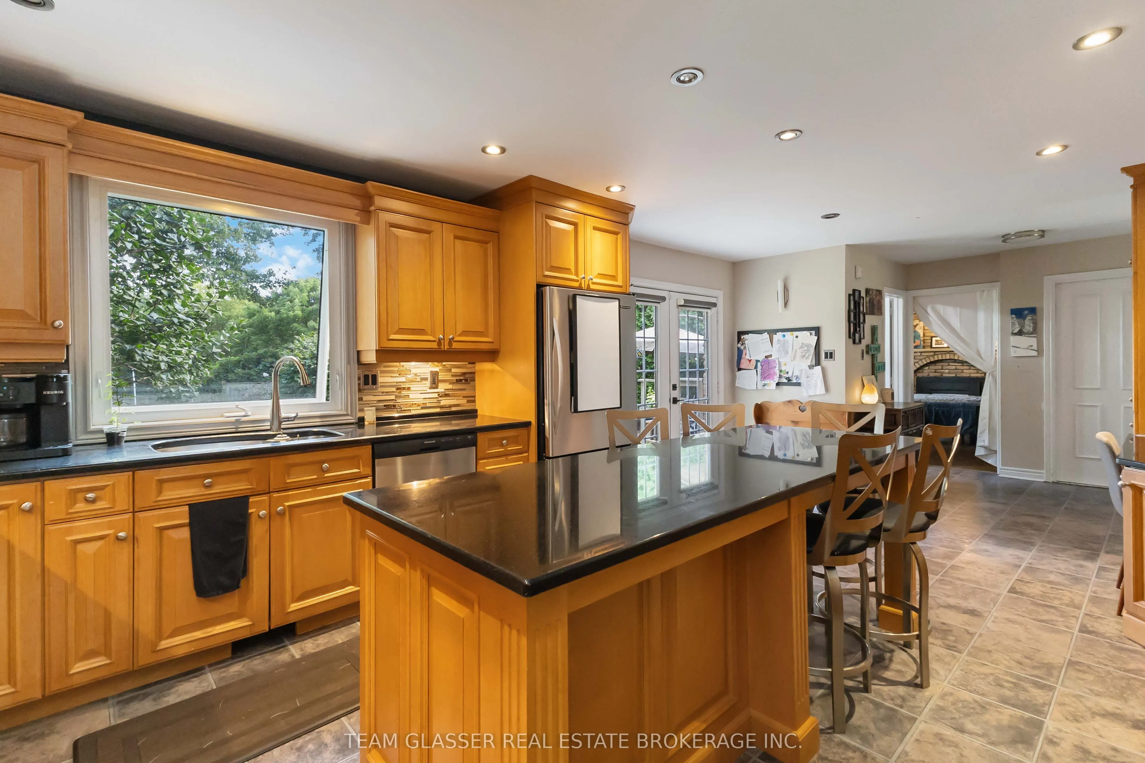210 CHALET Crescent