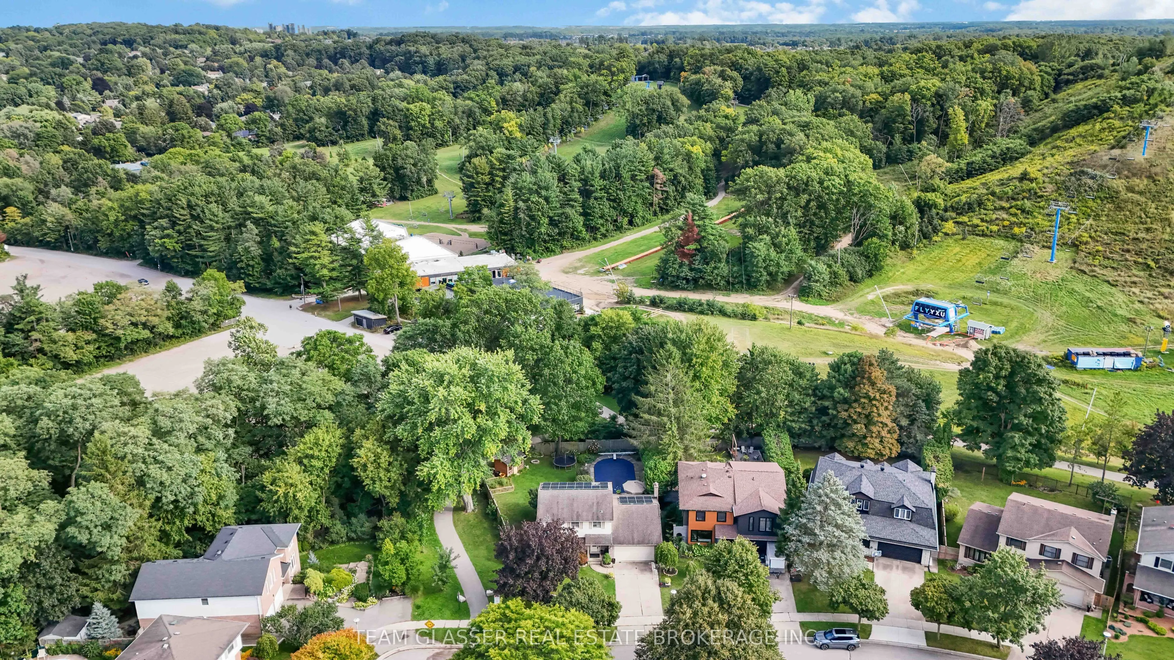210 CHALET Crescent