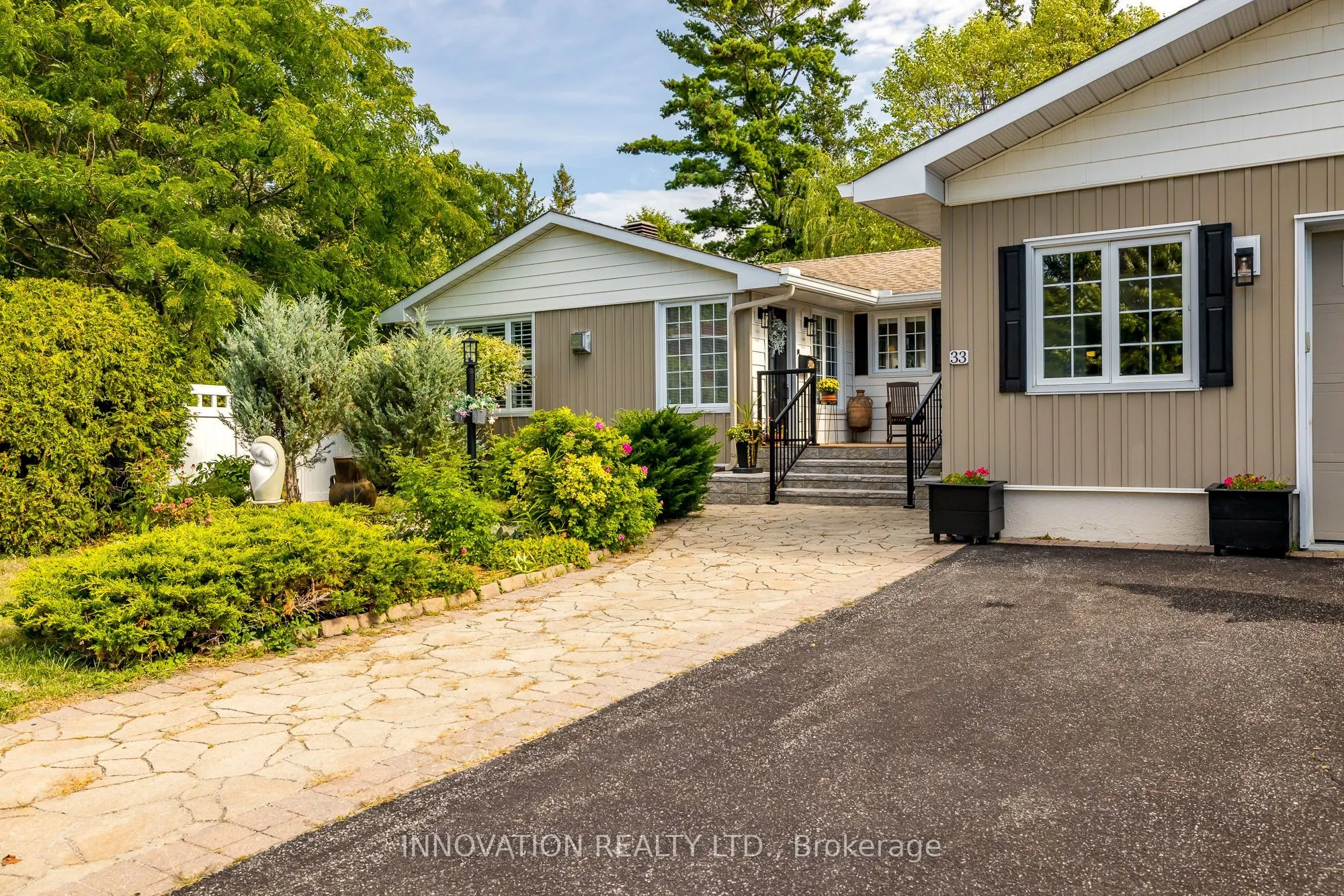 33 Arnold Drive