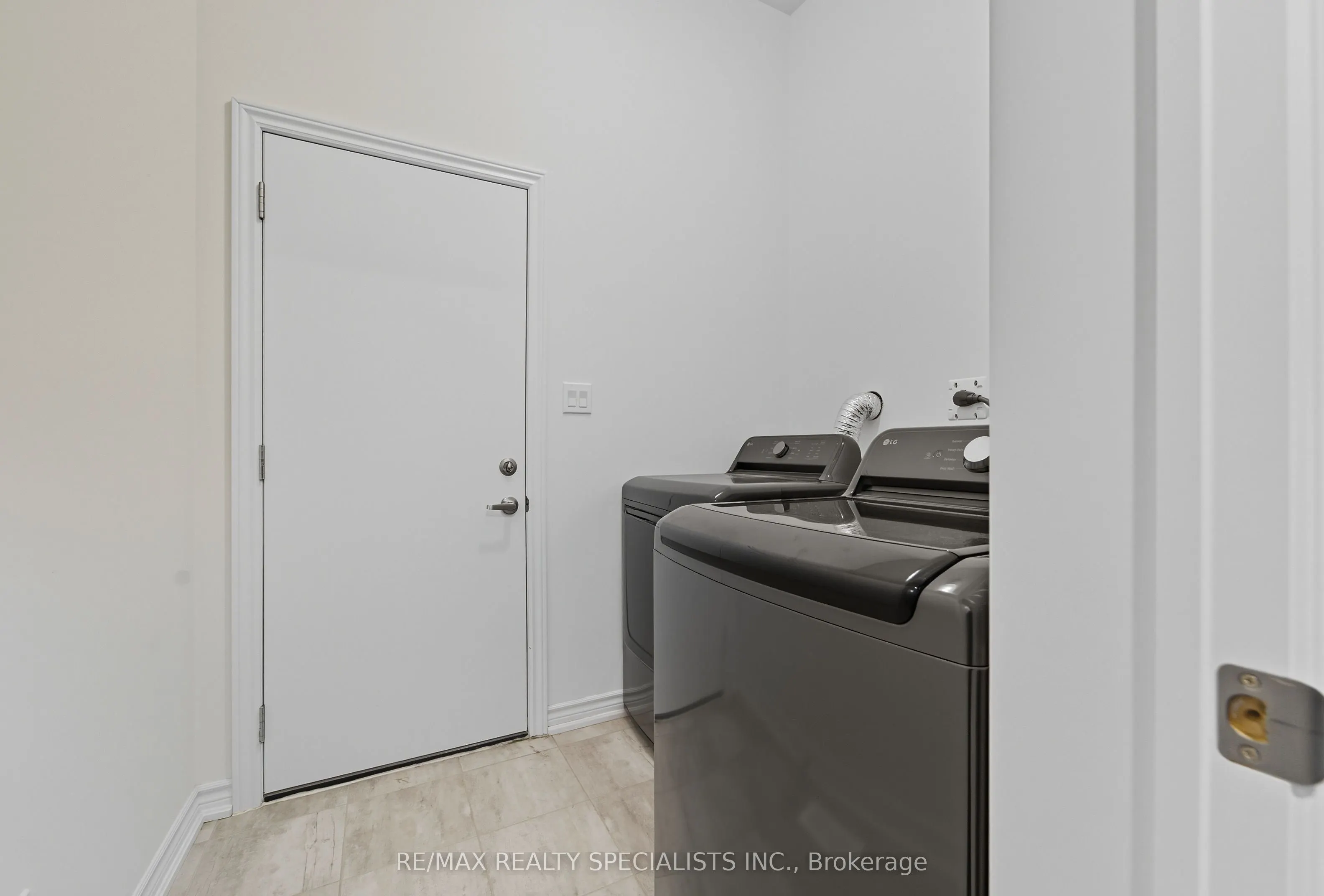 3225 Dominion Road