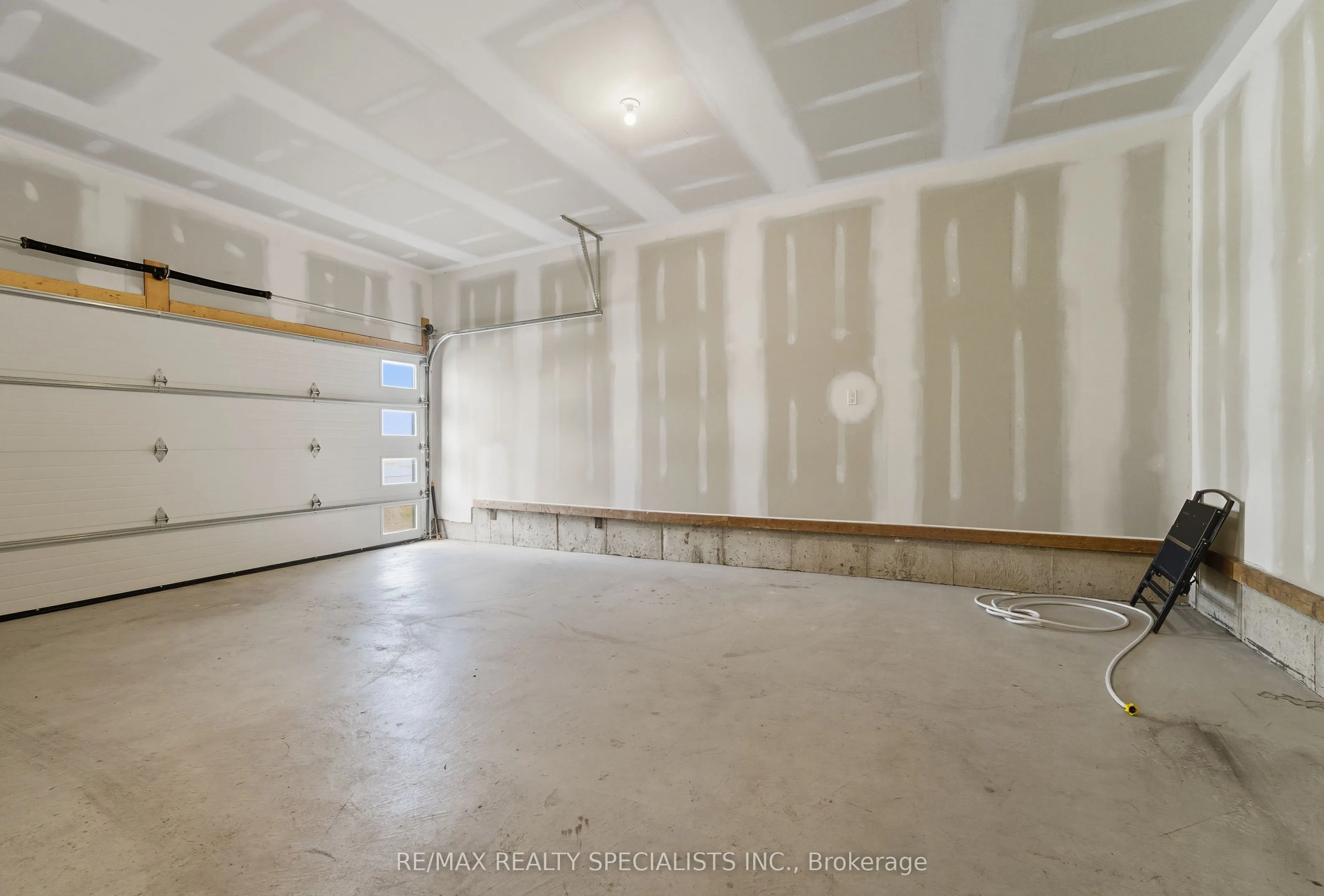 3225 Dominion Road