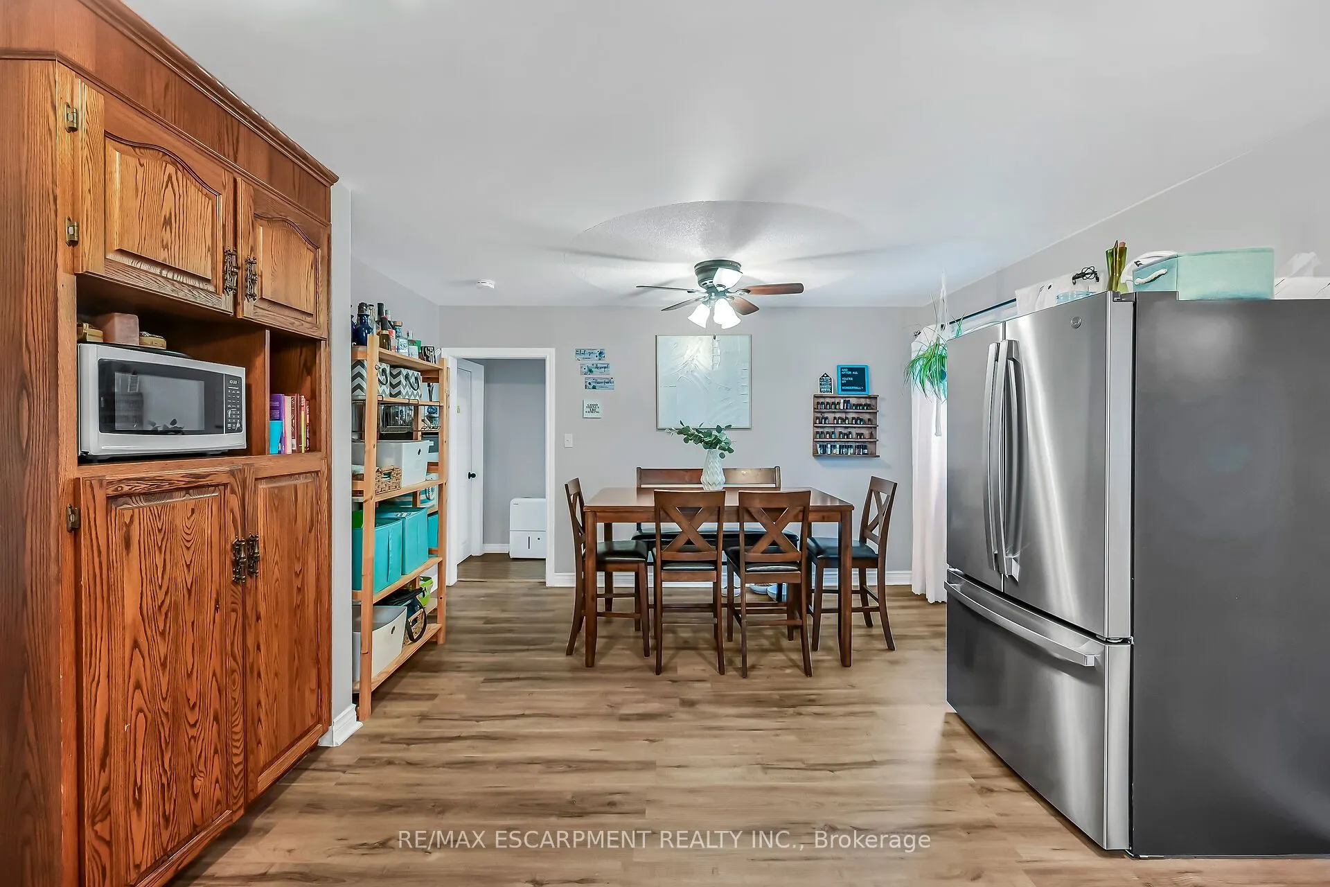 122 Fairview Avenue E