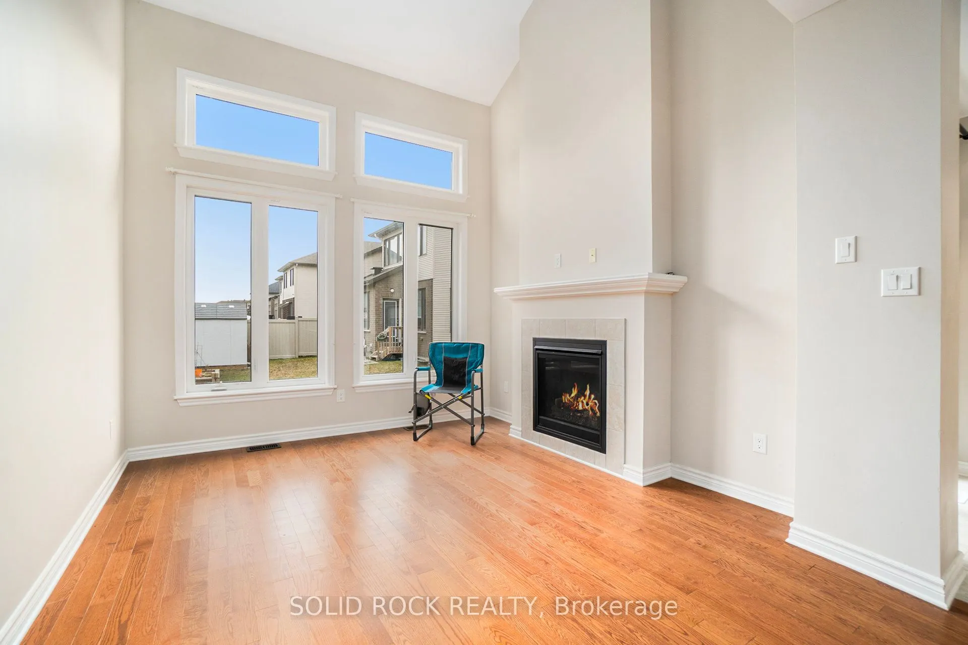 260 Dolce Crescent