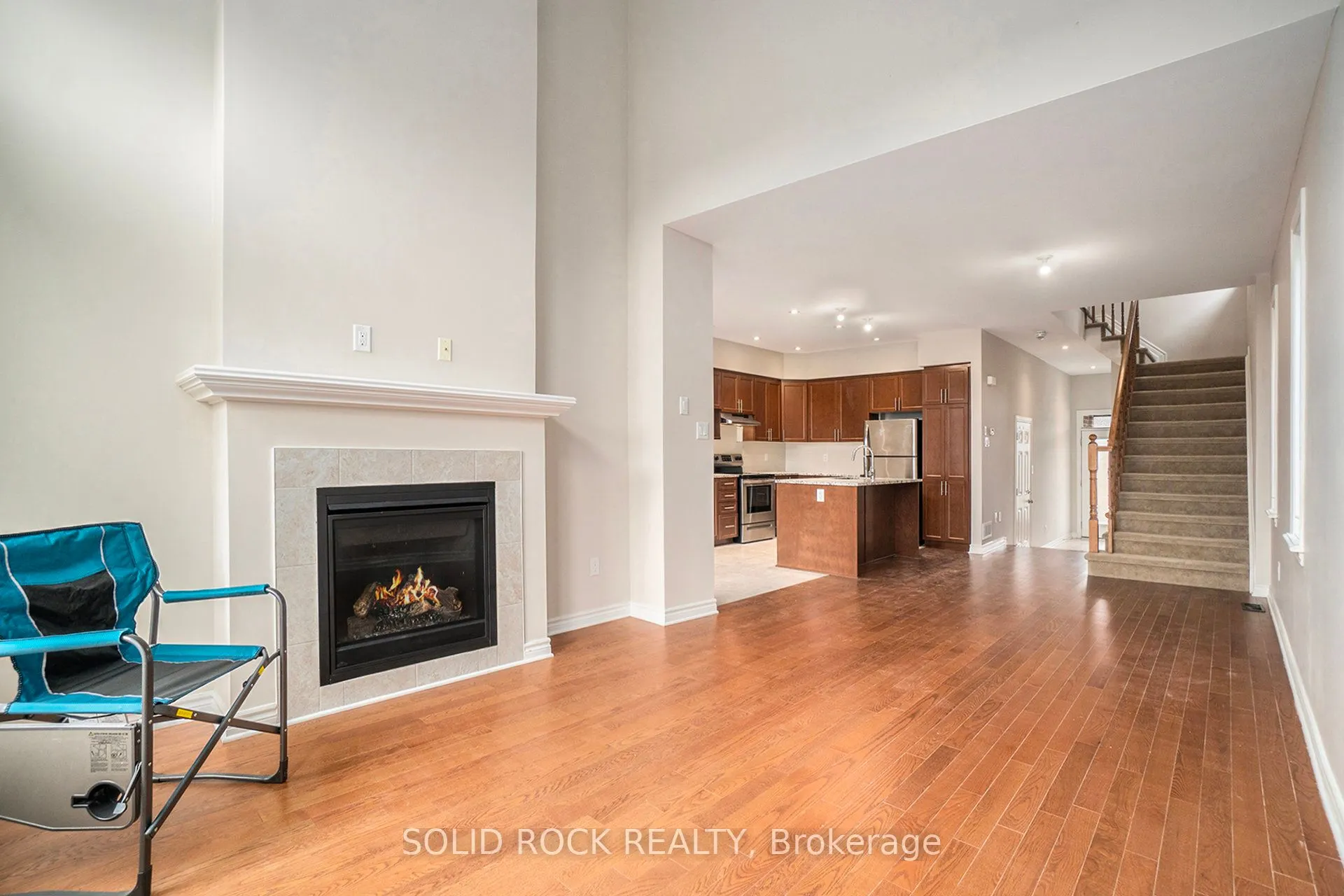 260 Dolce Crescent