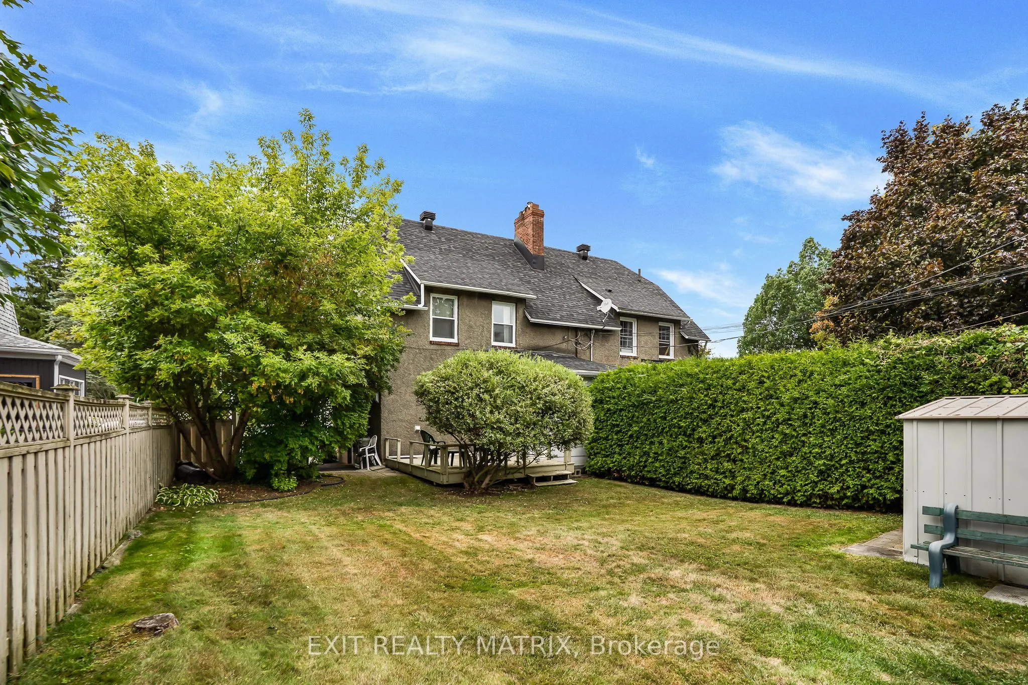469 Smerdon Street