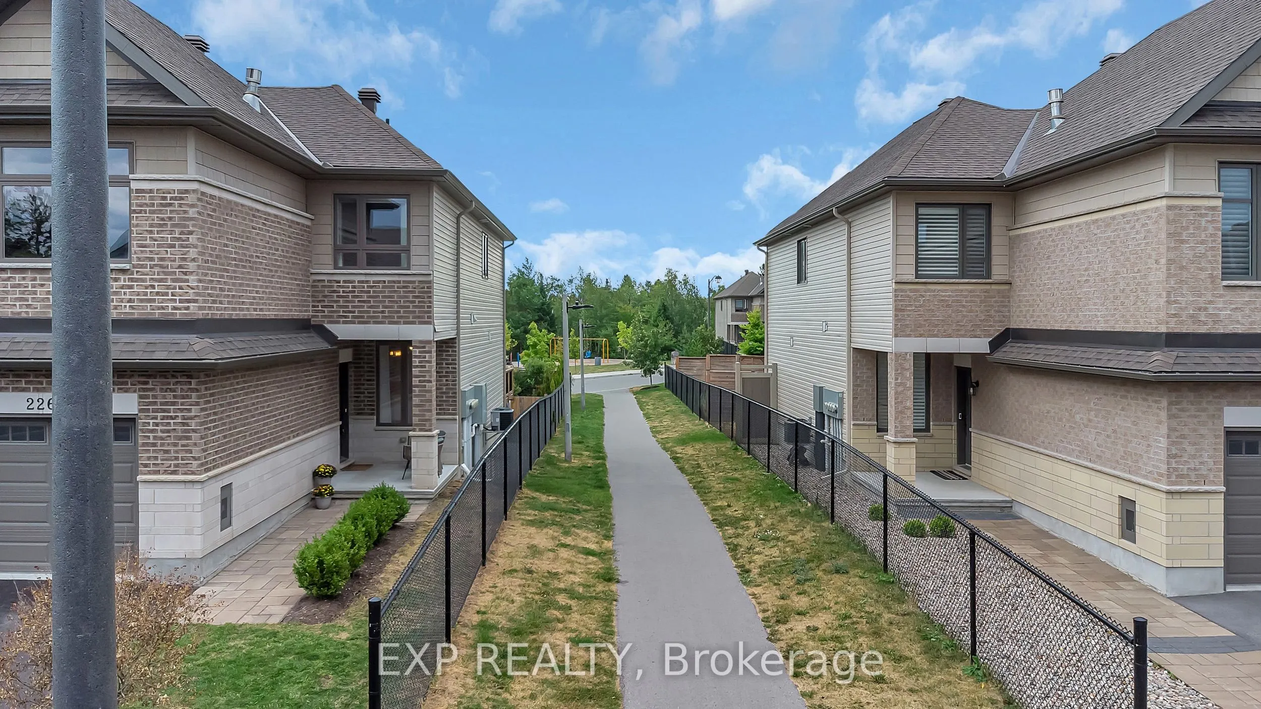 226 Purchase Crescent