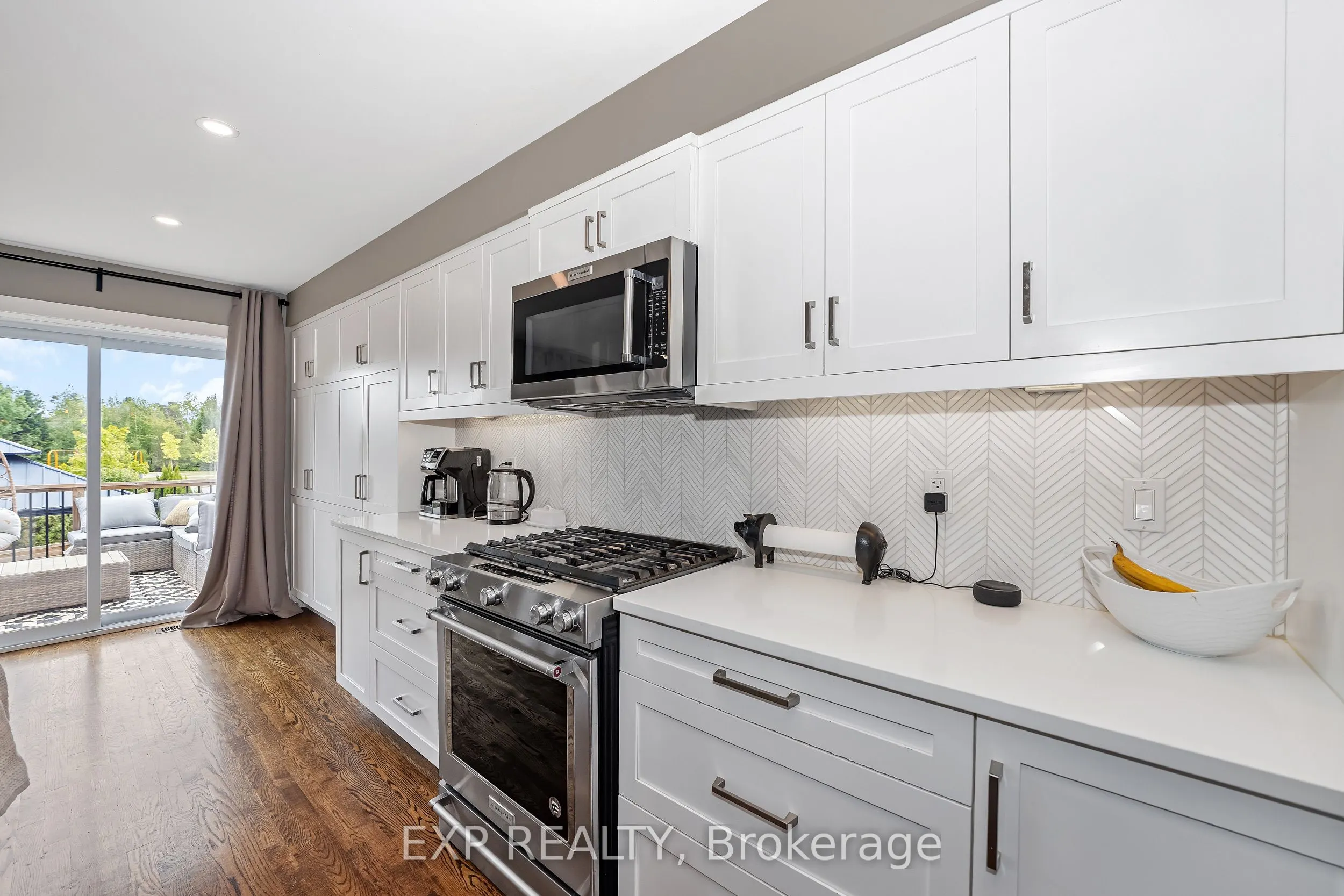 226 Purchase Crescent