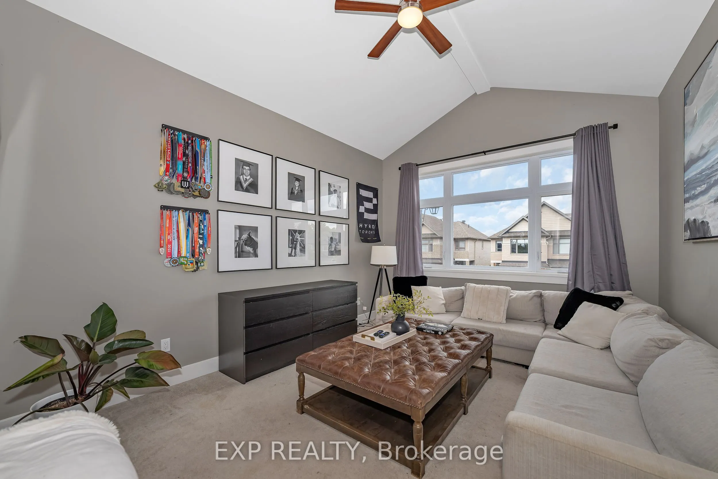 226 Purchase Crescent