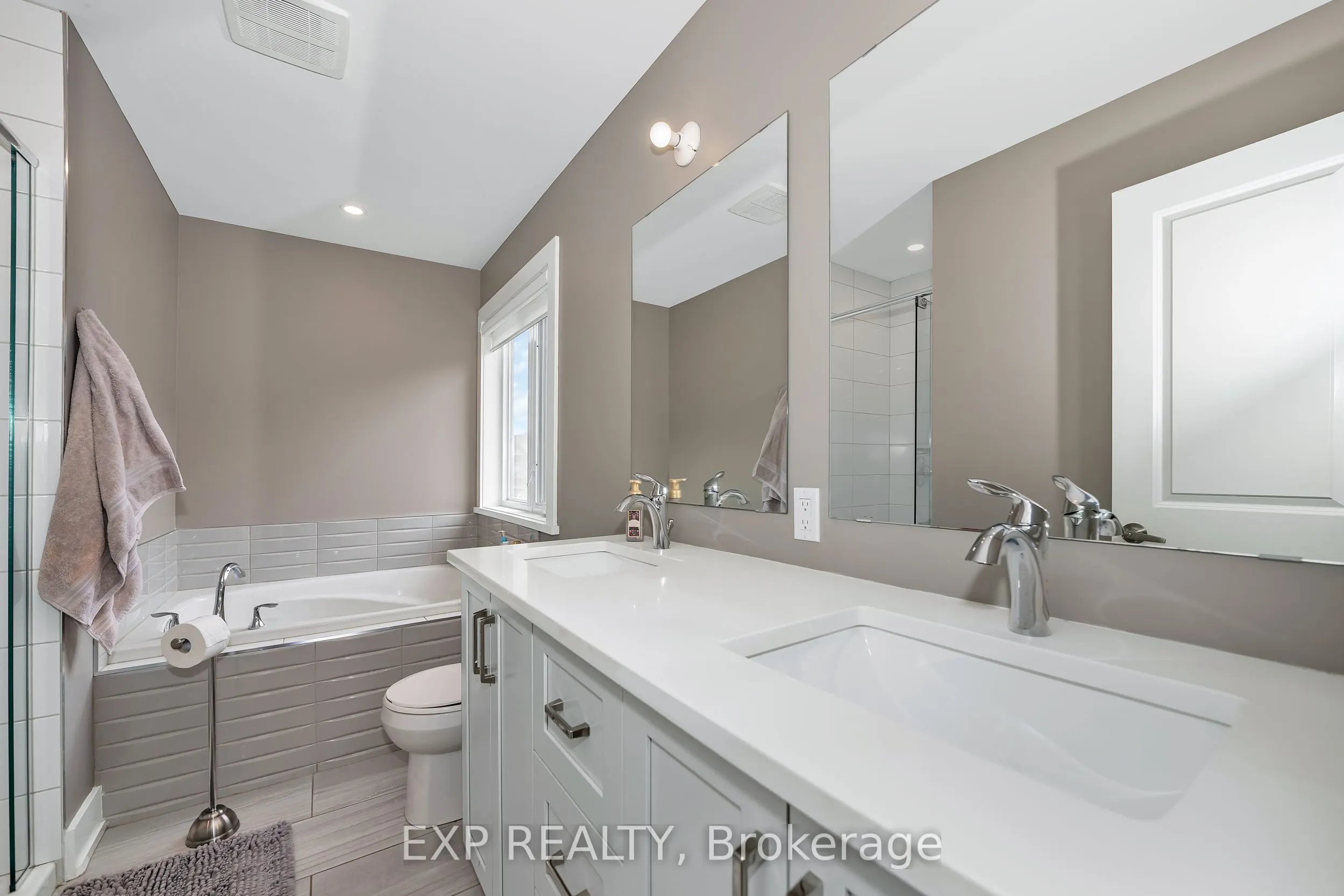226 Purchase Crescent