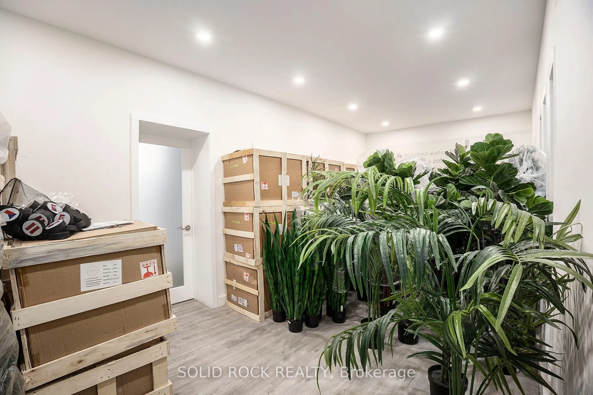 855 Industrial Avenue, #9-11